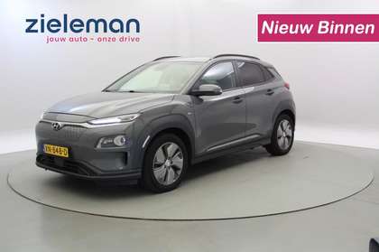 Hyundai KONA EV Premium 64 kWh - Leer, Navi, Camera (16.500 na