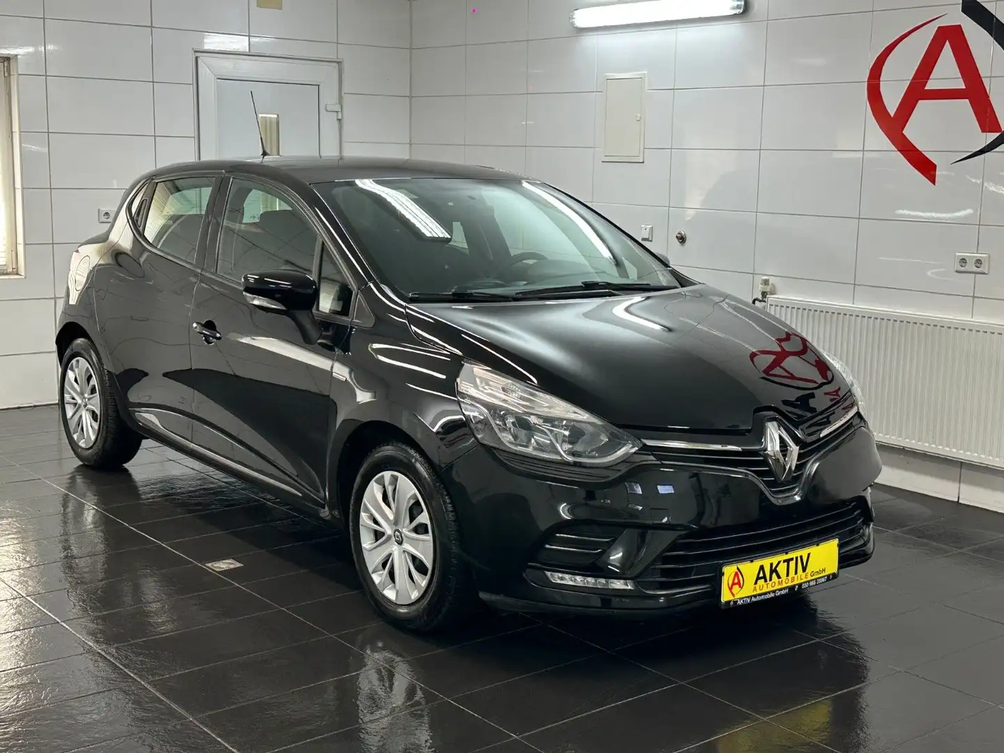 Renault Clio 1.2 IV Limited *Klima*Navi*erst 35 Tkm* Siyah - 1