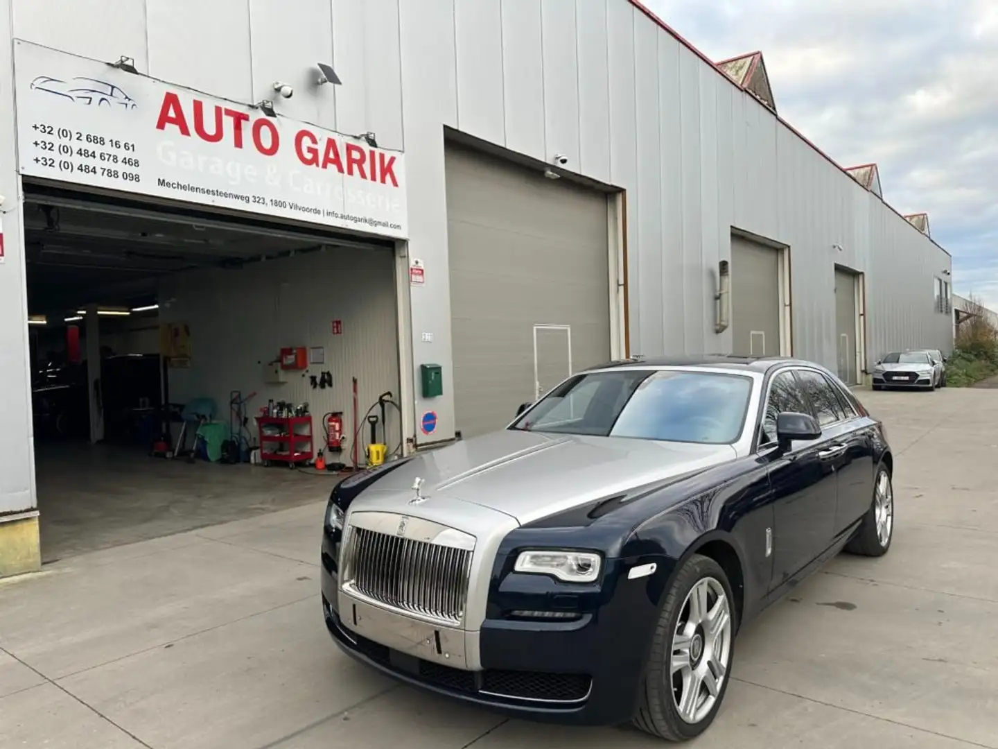 Rolls-Royce Ghost Ghost 6.6i V12 Bi-Turbo - 1