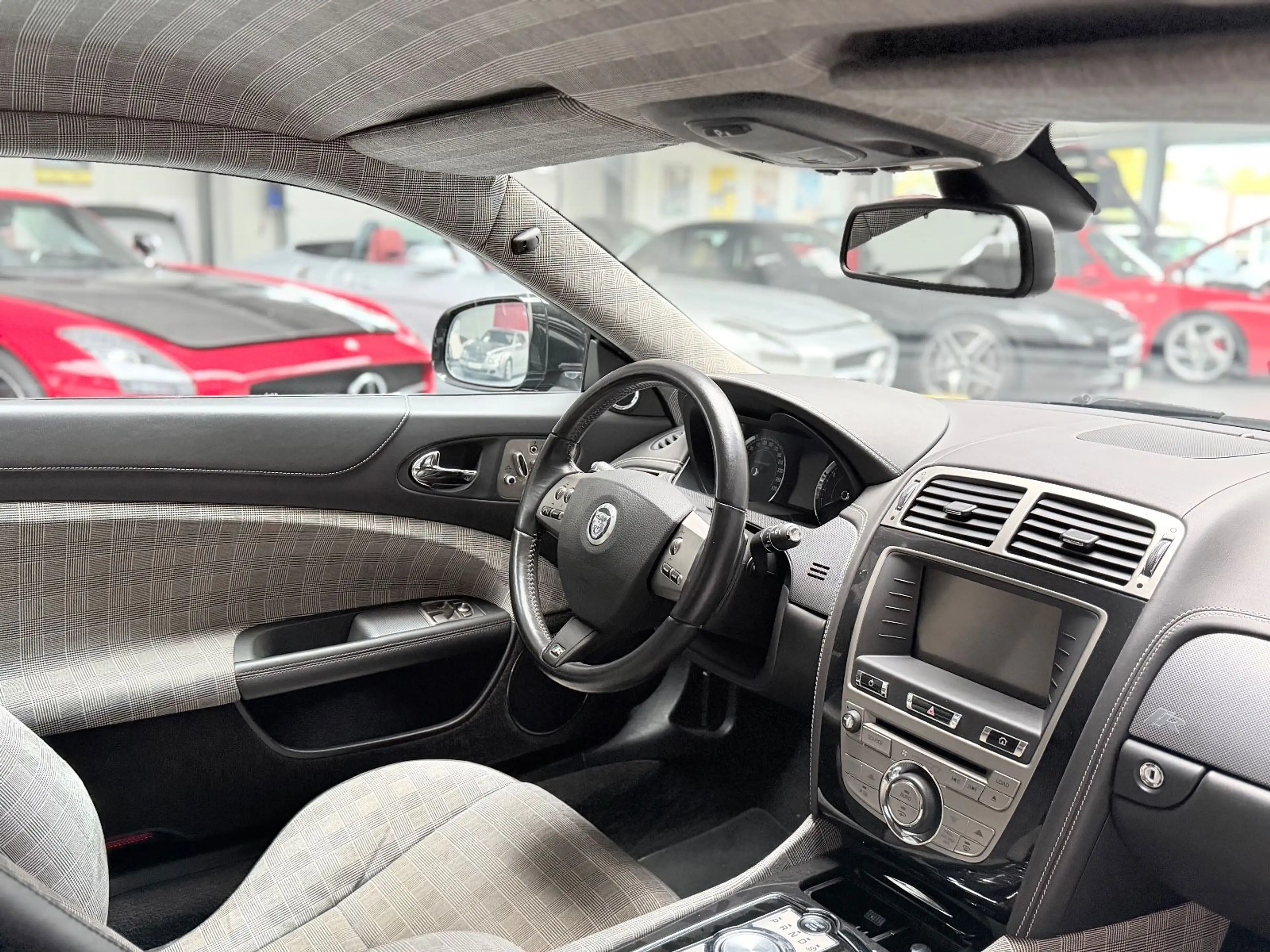 Jaguar XKR R 5.0 One of One Alcantara Edition Prototyp — photo 11