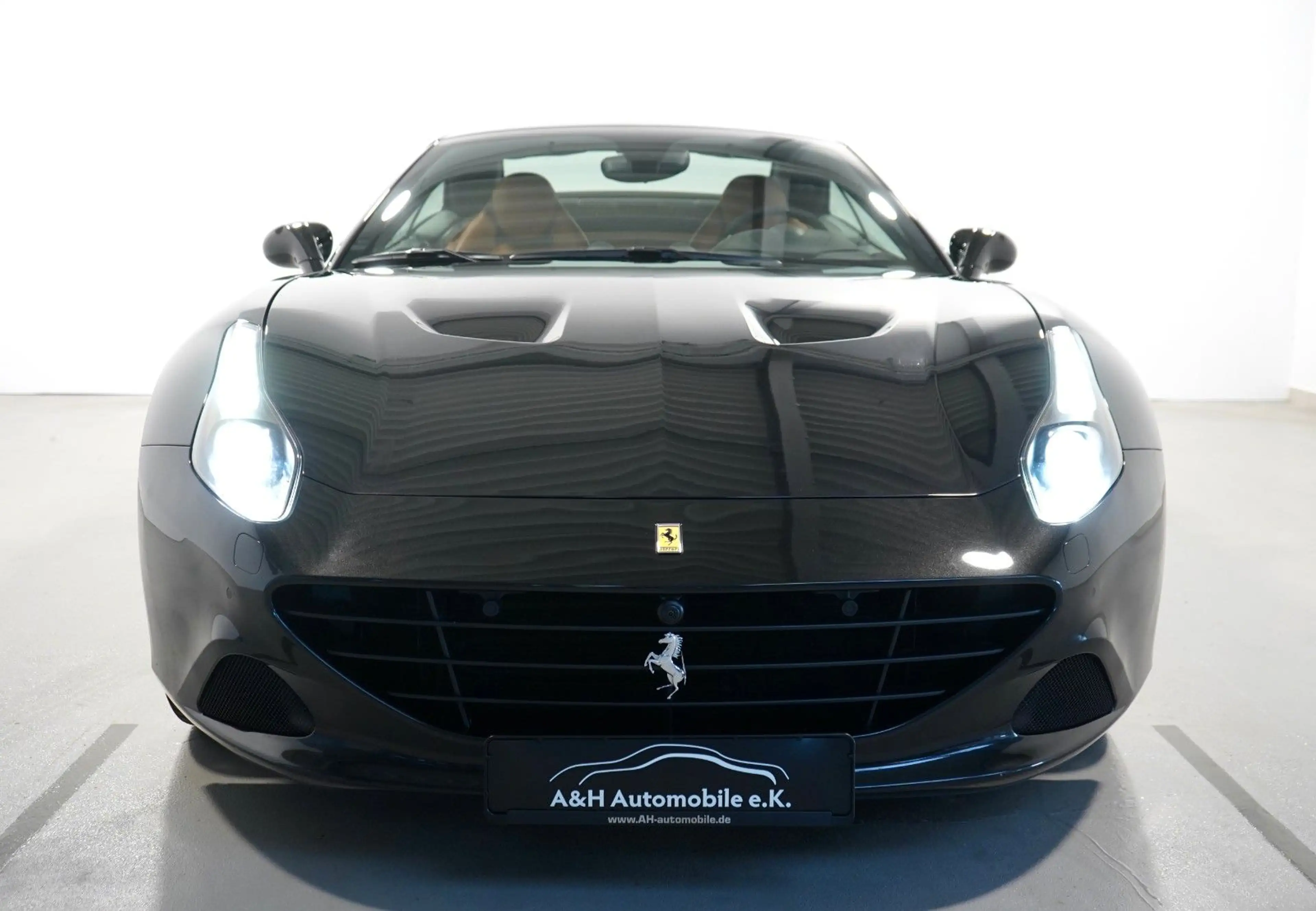 Ferrari California T *KERAMIK*KAMERA*CUOIO*20ZOLL* — photo 2