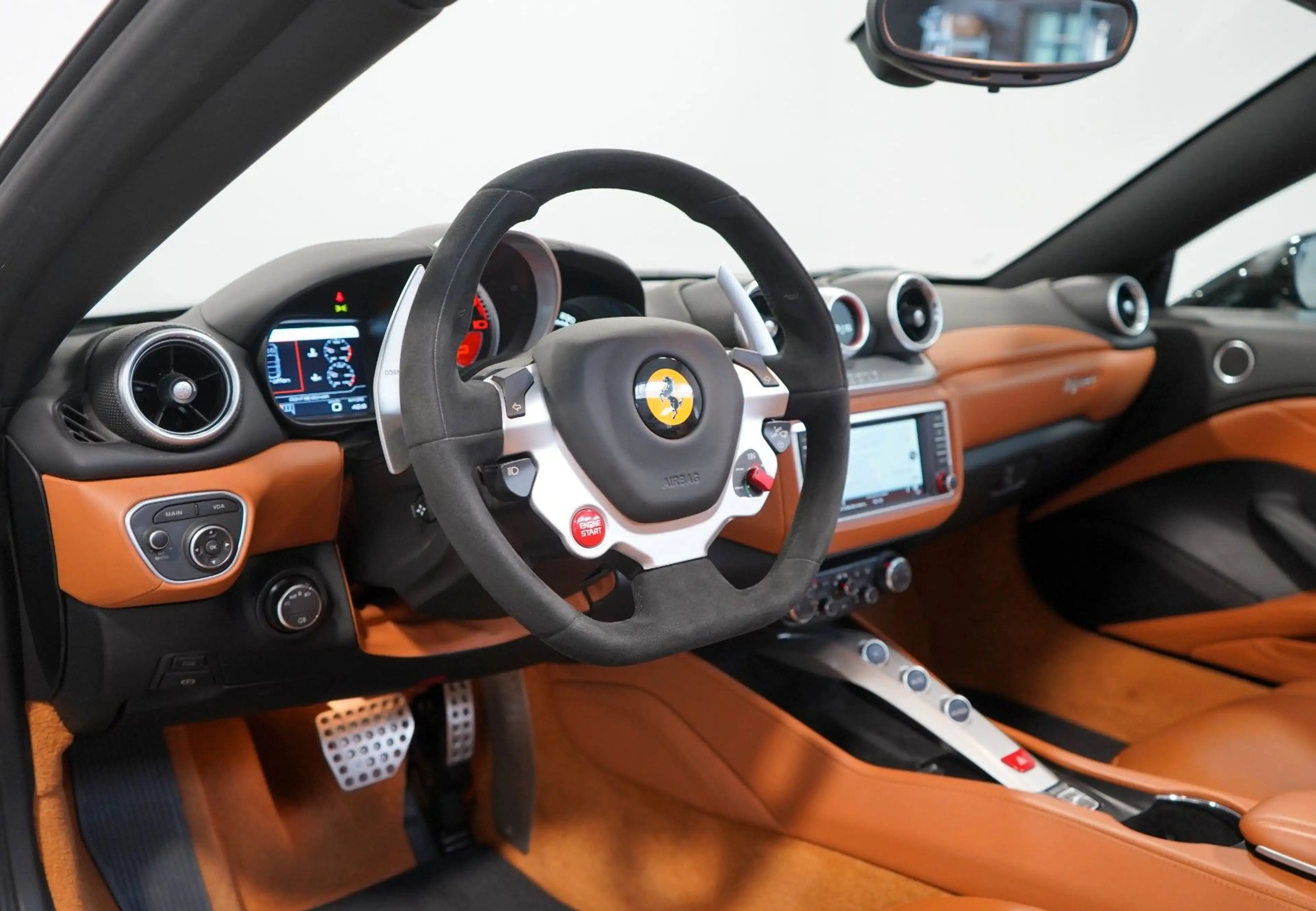 Ferrari California T *KERAMIK*KAMERA*CUOIO*20ZOLL* — photo 15