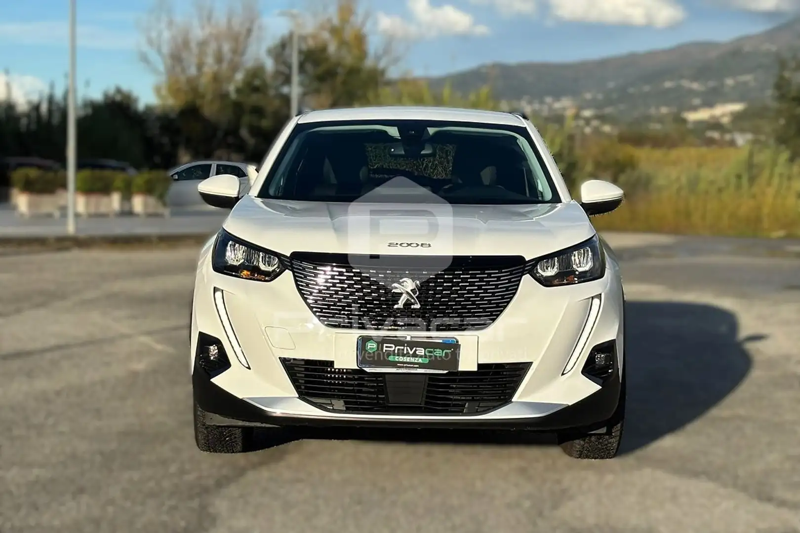 Peugeot 2008 2008 BlueHDi 130 S&S EAT8 Allure Bianco - 2