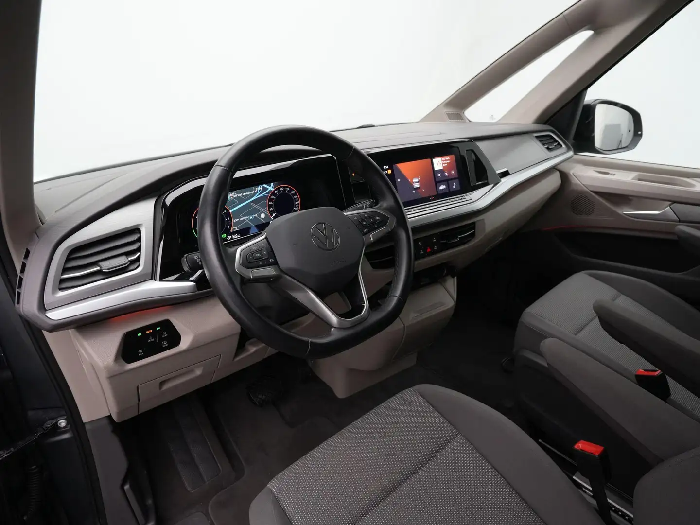 Volkswagen T7 Multivan 1.4 eHybrid 218 pk DSG L2 7-persoons. | Achteruitr Grijs - 2