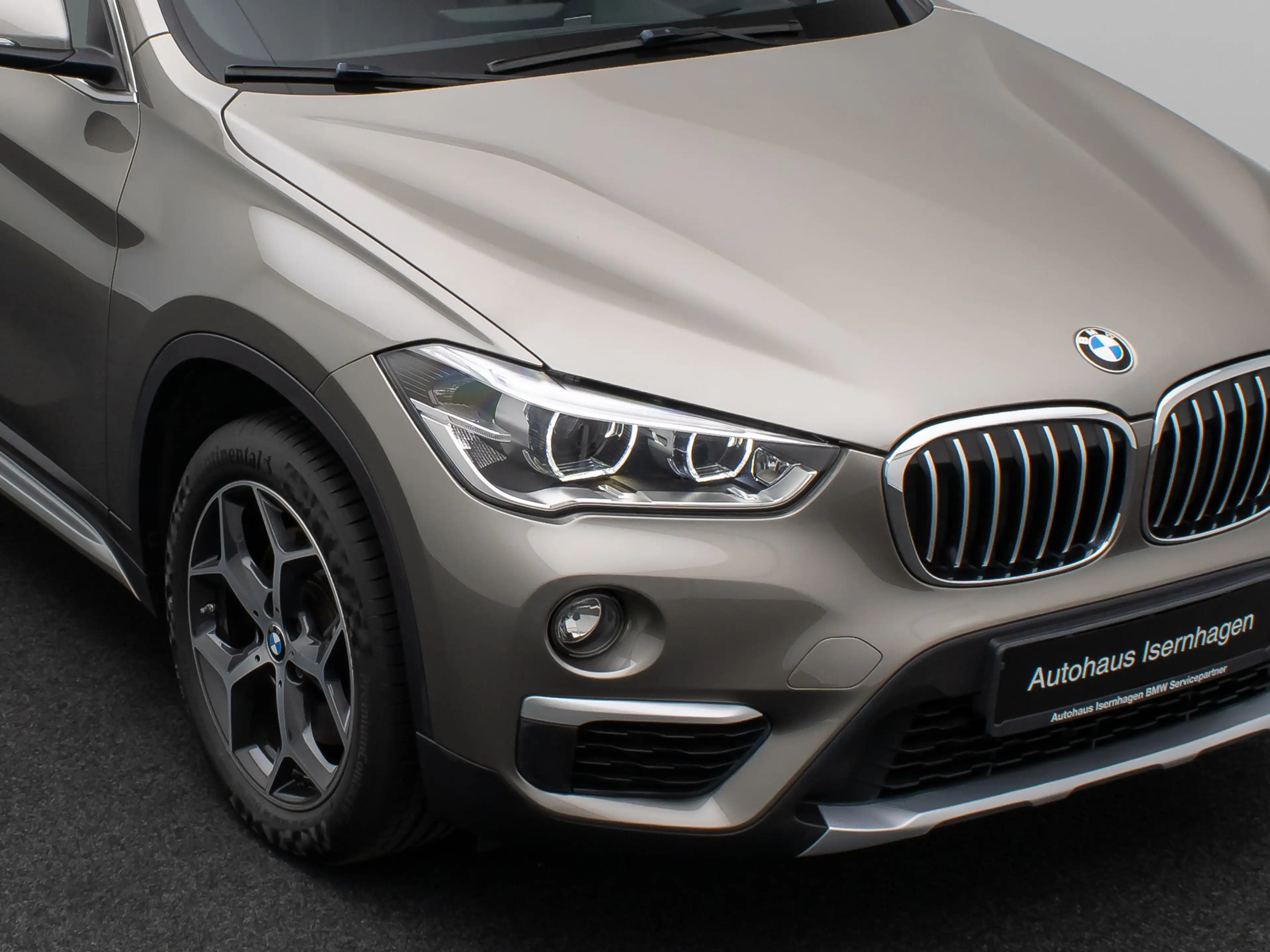 BMW X1 xLine Kamera HUD Alarm H K NaviPlus 18 — photo 18
