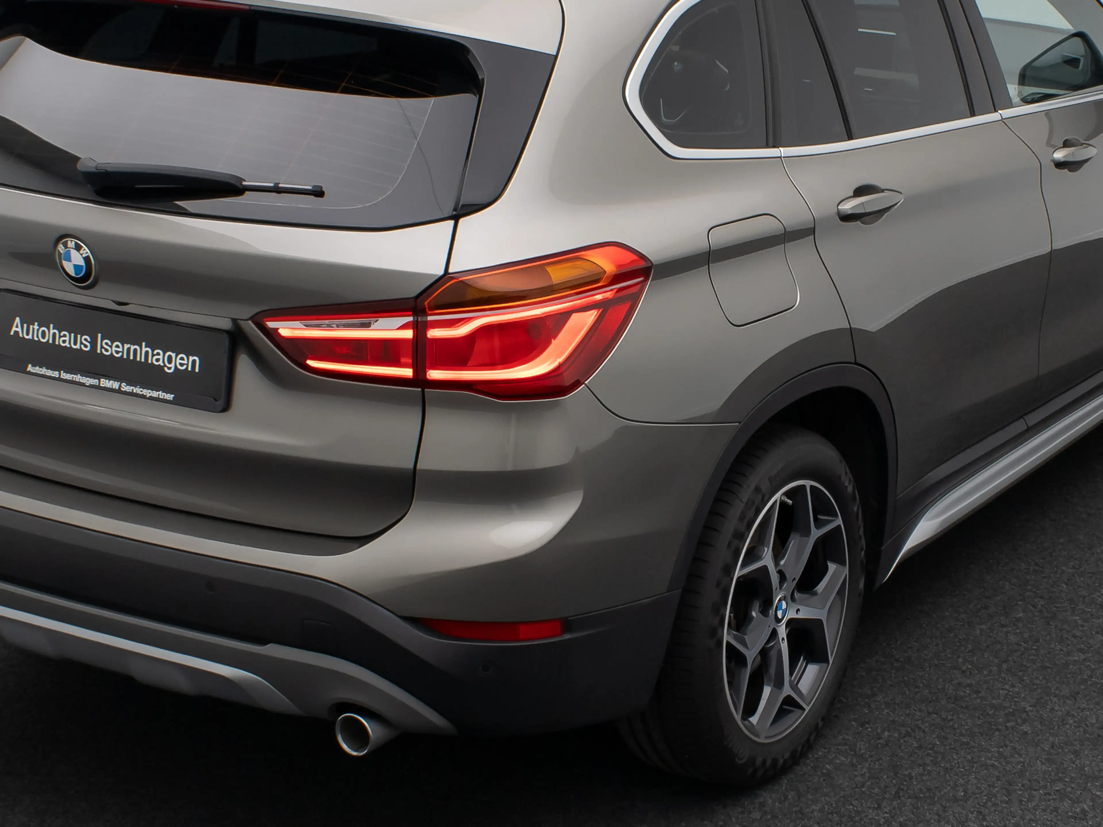 BMW X1 xLine Kamera HUD Alarm H K NaviPlus 18 — photo 15