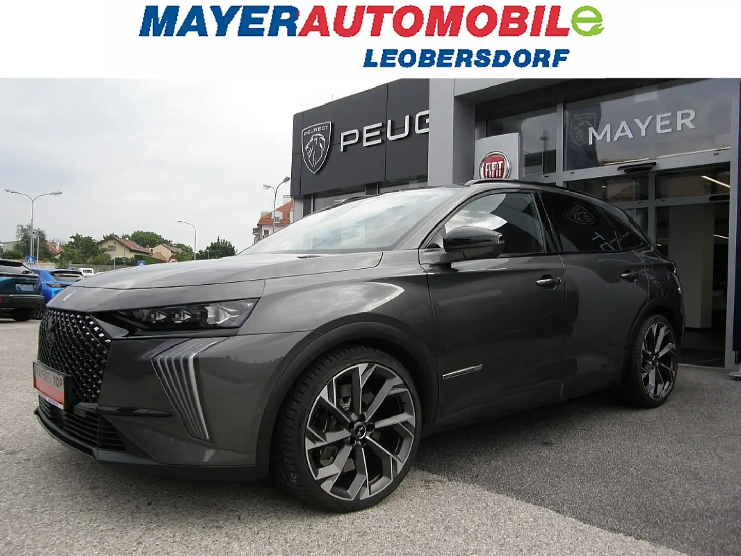 DS Automobiles DS 7 Crossback DS7 E-Tense 4x4 360 La Premiere 12,9kWh Aut. Grau - 1
