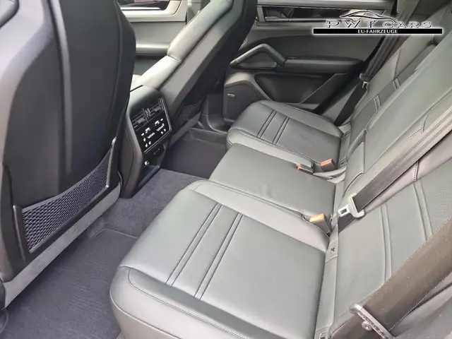 Porsche Cayenne GTS BOSE AHK SoftClose 4RadLenk Matrix 368 kW (... Ansicht 9