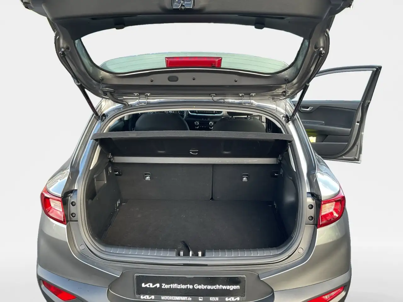Kia Stonic 1.0 T-GDI Vision +DCT+Navi+R.Kam+Alwetter+ 11