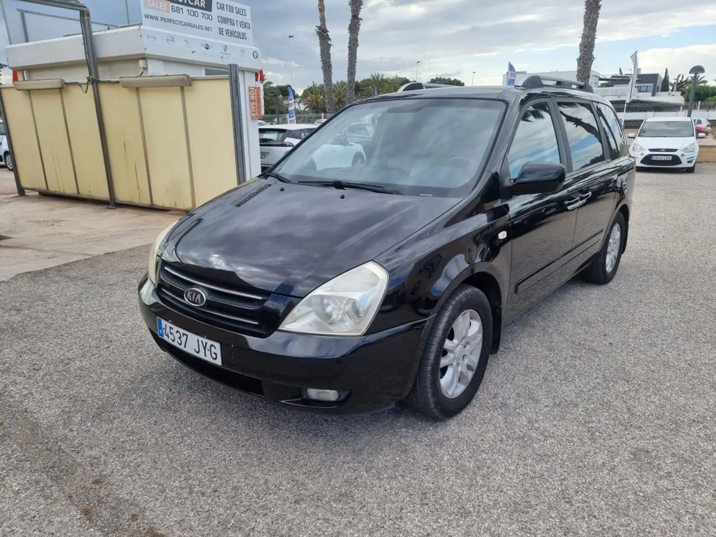 Kia Carnival 2.9CRDI EXII-Emotion Aut. Negru - 1