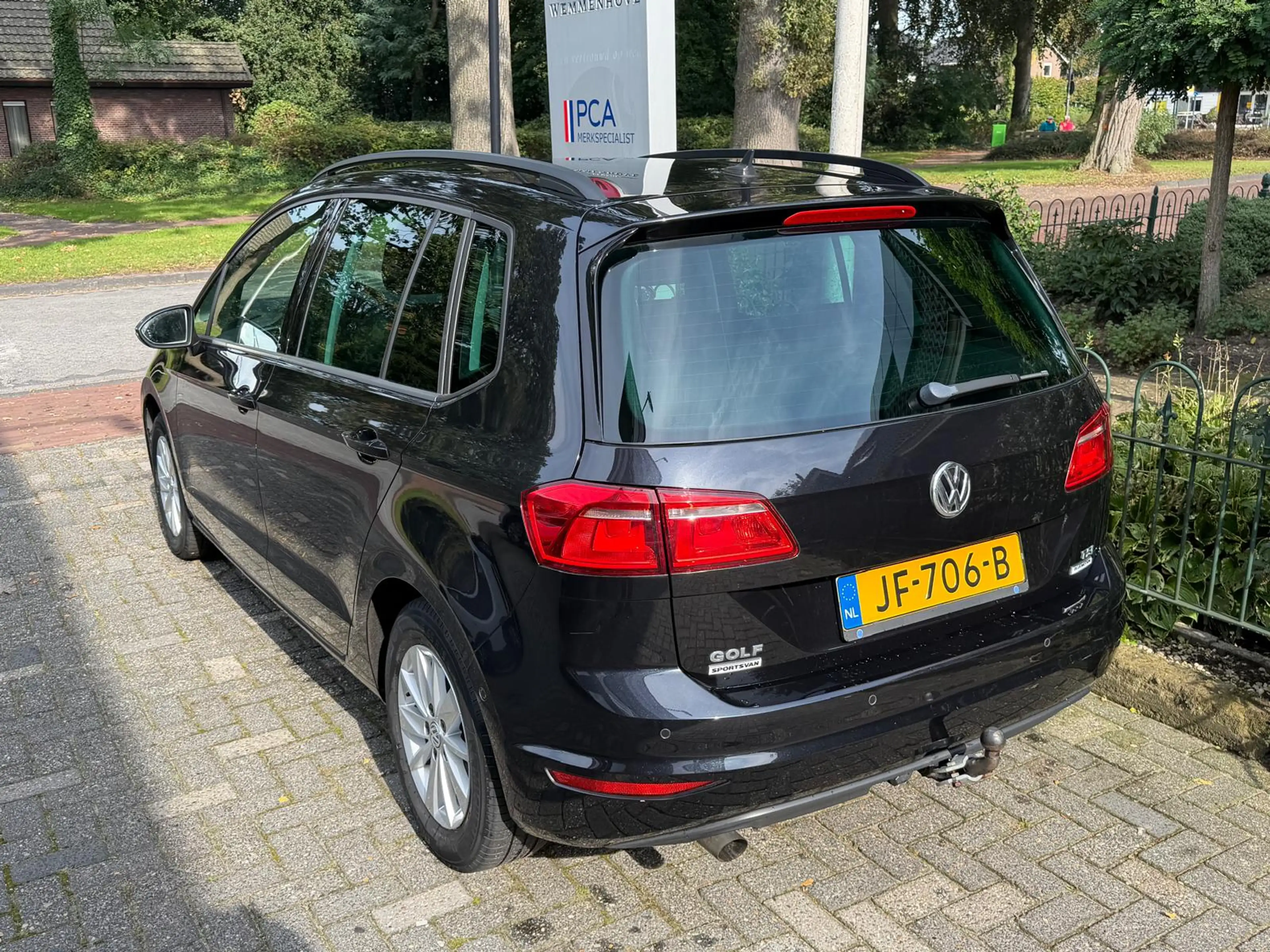 Volkswagen Golf Sportsvan 1.2 TSI Highline — photo 37