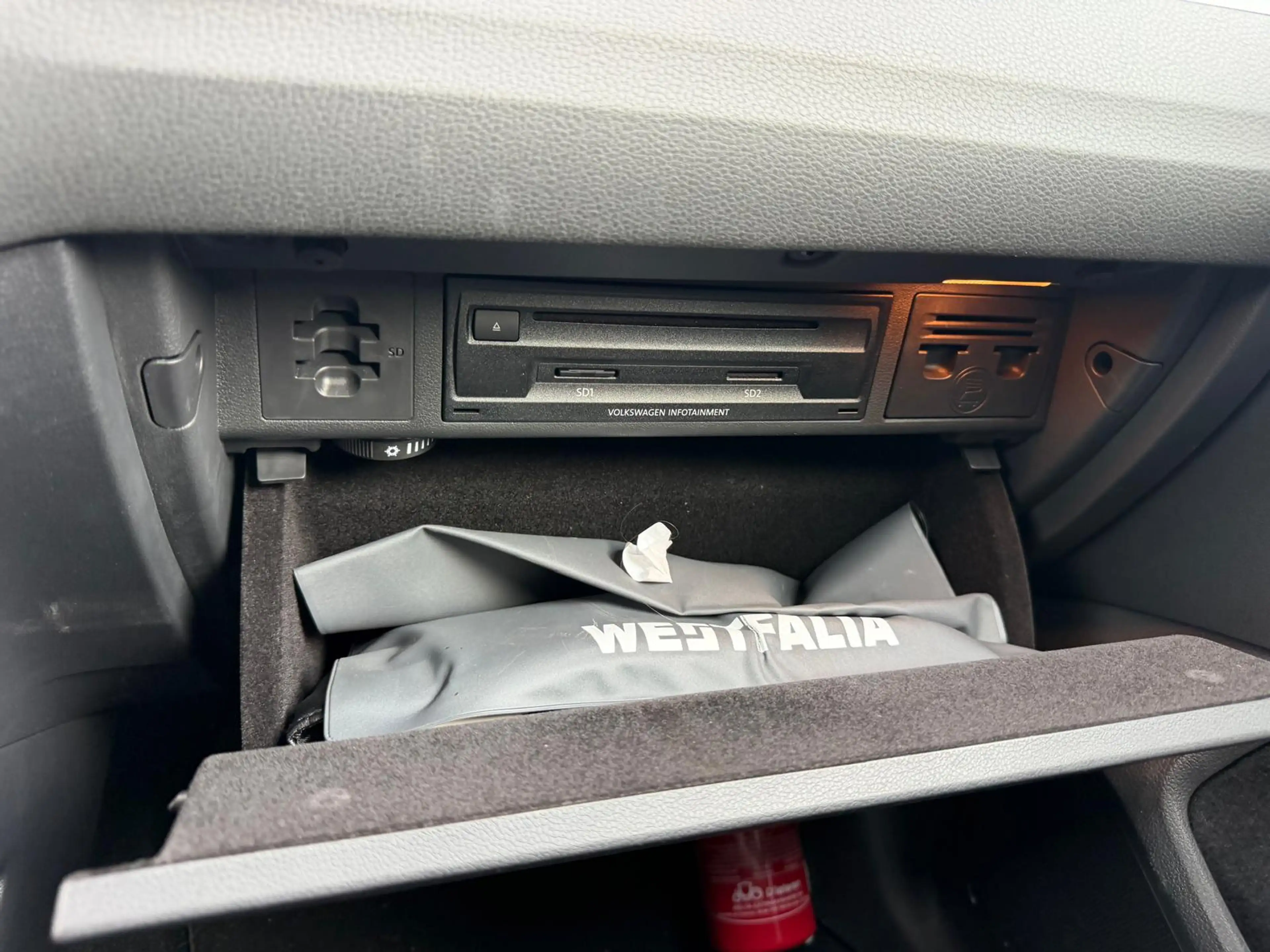 Volkswagen Golf Sportsvan 1.2 TSI Highline — photo 33
