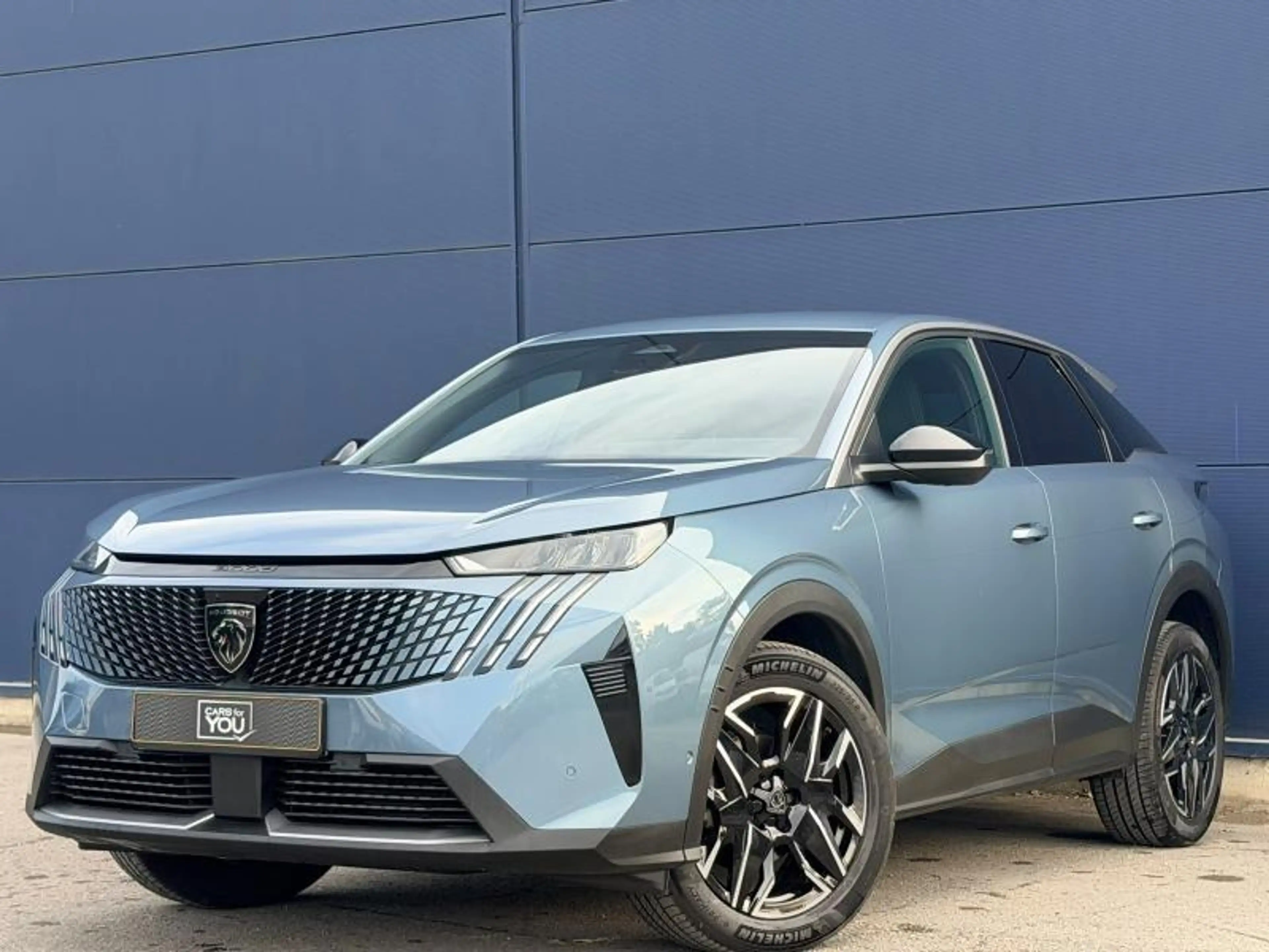 Peugeot 3008 Allure / MHEV / E-DSC6