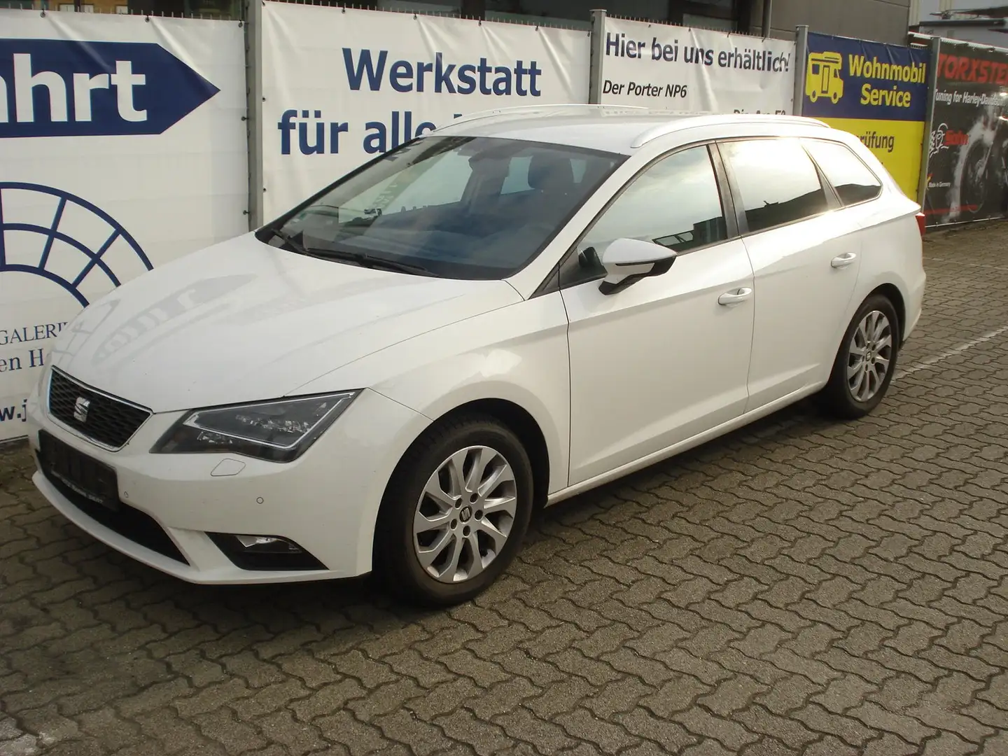 SEAT Leon Style Blanc - 2