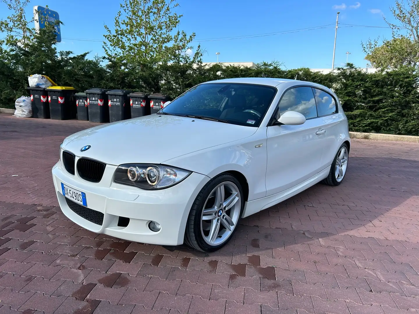 BMW 123 123d Coupe Msport dpf Wit - 2