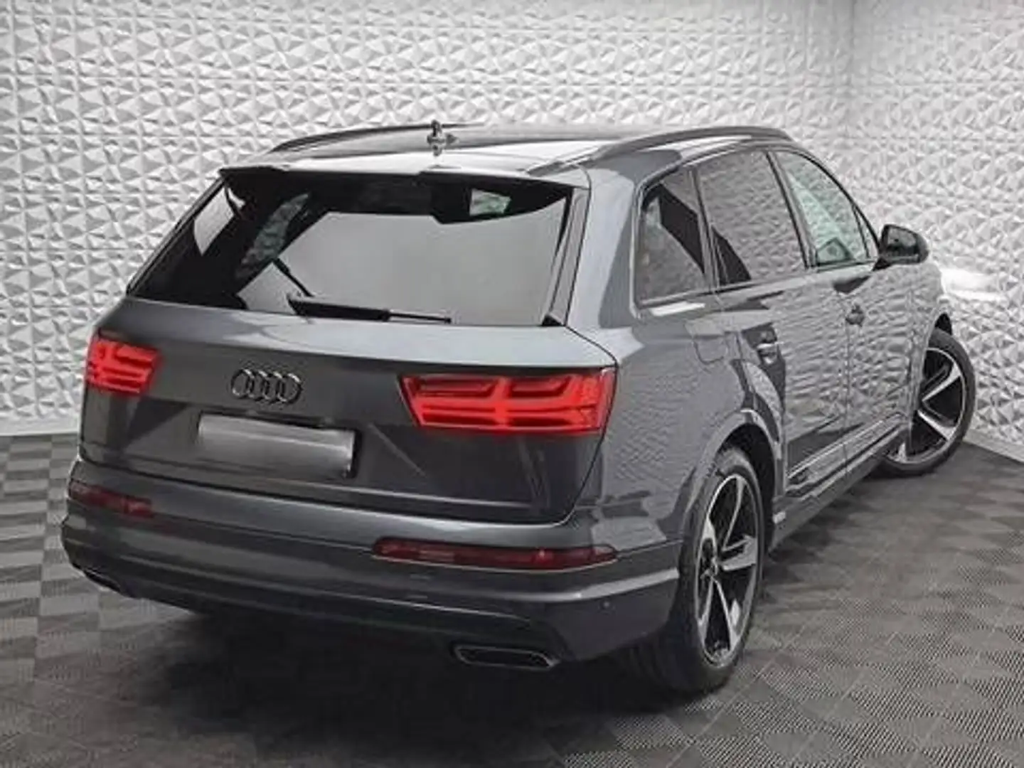 Audi Q7 50 TDI QUA/S-LINE/7 PLACES/SIÈGES CHAUFFANTS/BOSE/PANO Gris - 2