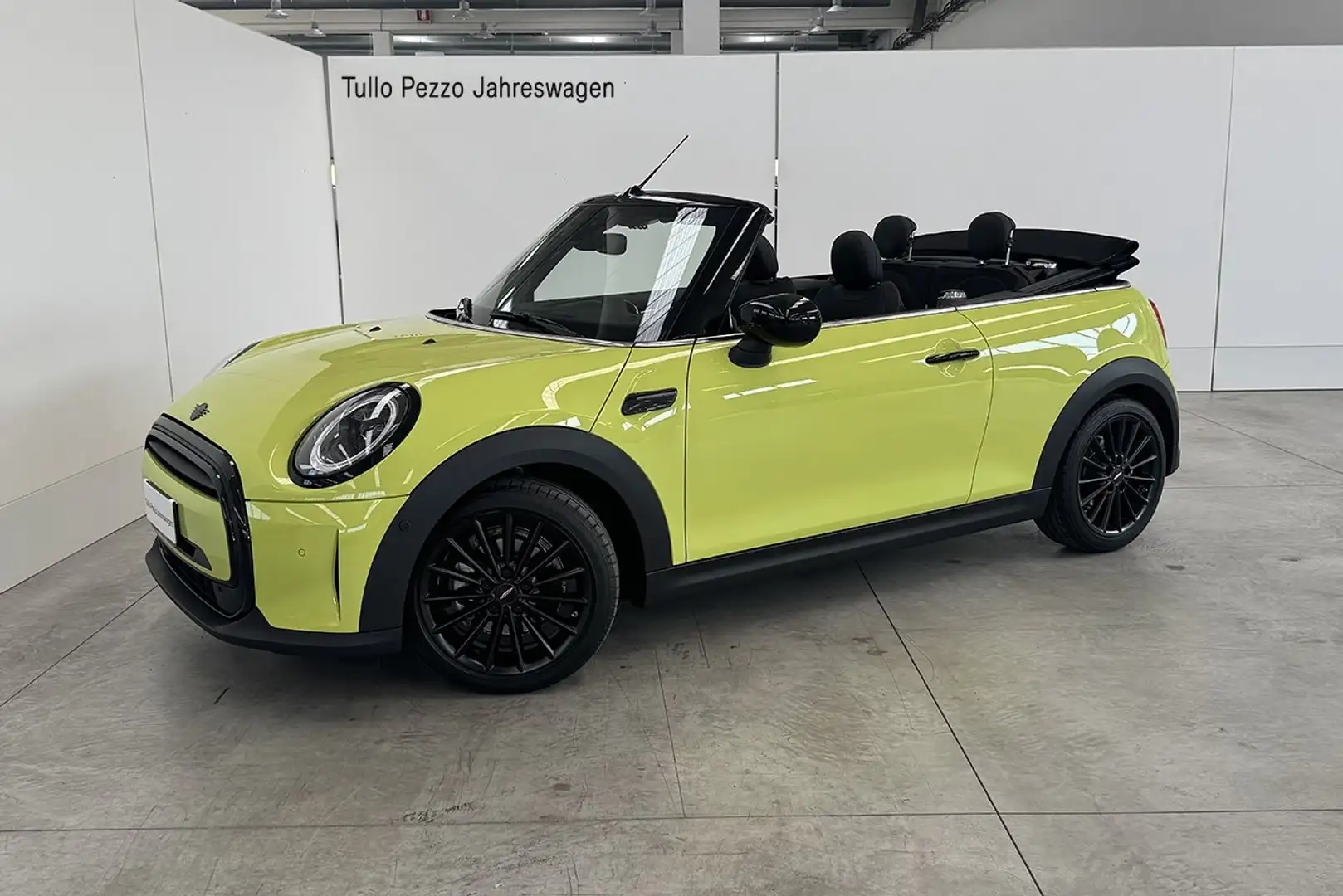 MINI Cooper Cabrio Mini Cabrio 1.5 Cooper Classic auto Giallo - 1