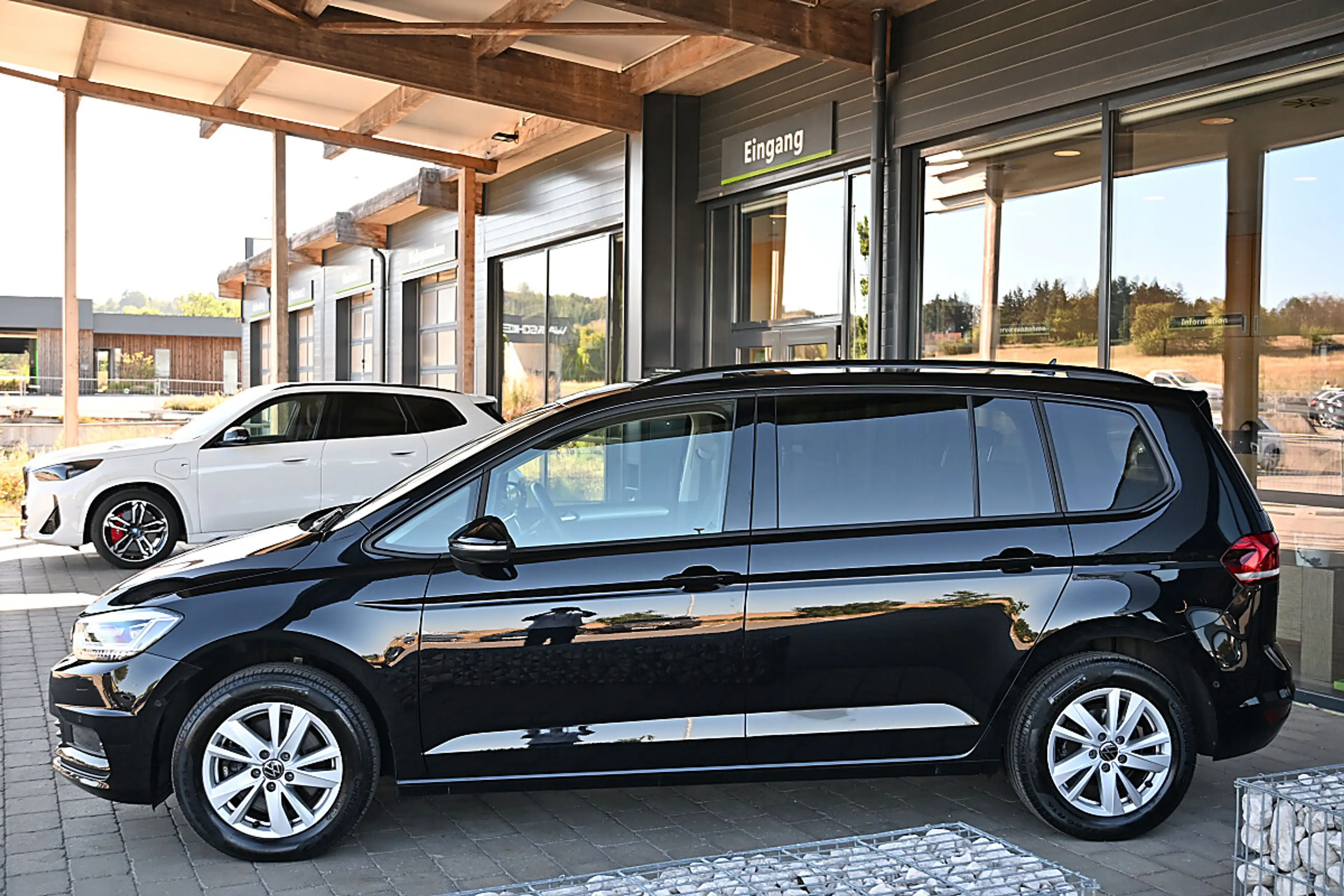 Volkswagen Touran Comfortline 2,0 TDI ACC, LED, Navi, eKlappe, To... — photo 2