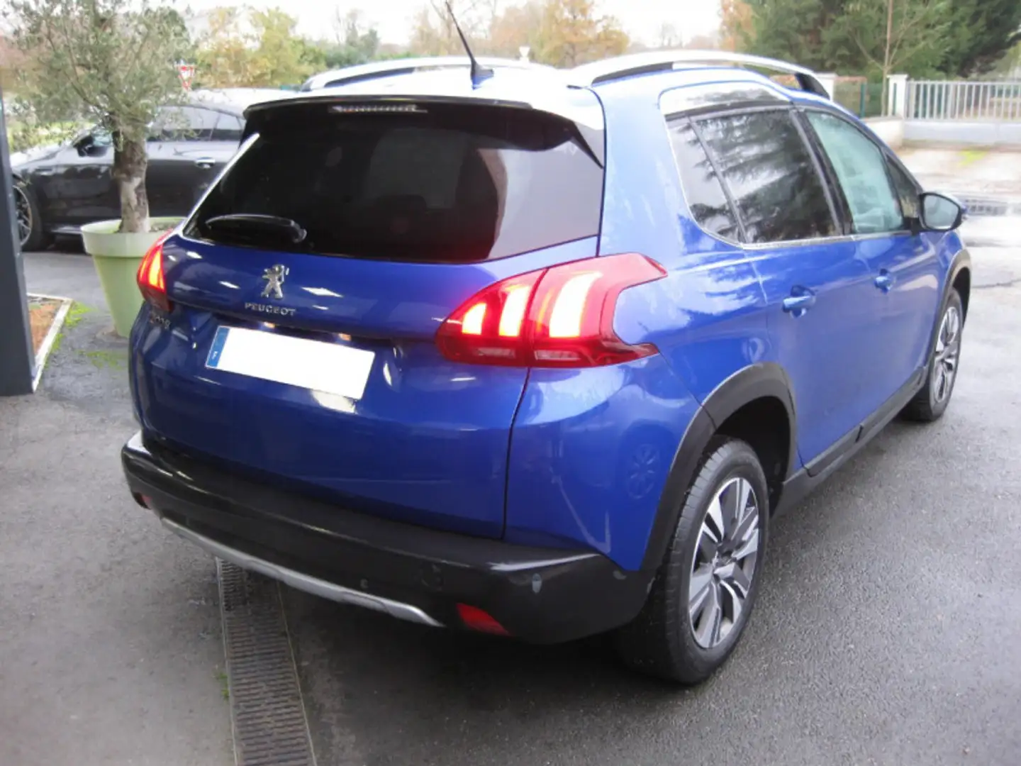 Peugeot 2008 1.5 BLUEHDI 100CH E6.C ALLURE BUSINESS S\u0026S BV Bleu - 2