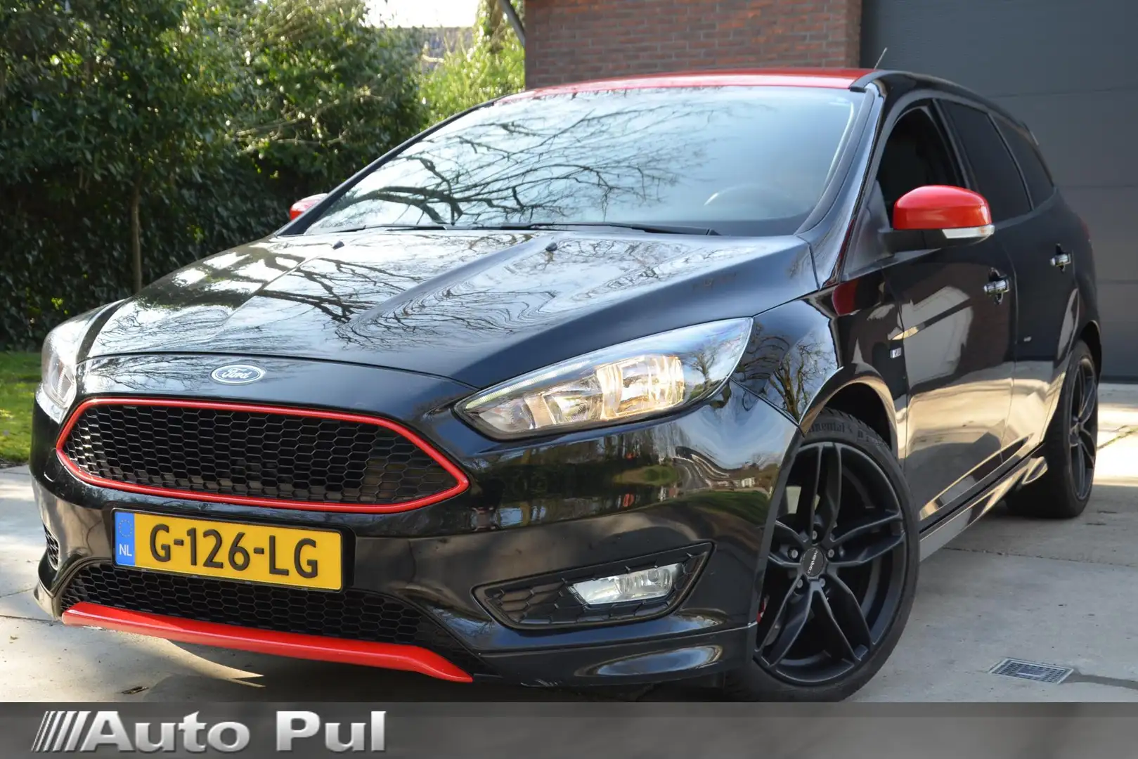 Ford Focus Wagon 1.5 Red Edition Ecc/Pdc/Cr-Controle/Led/Stoe Negro - 1