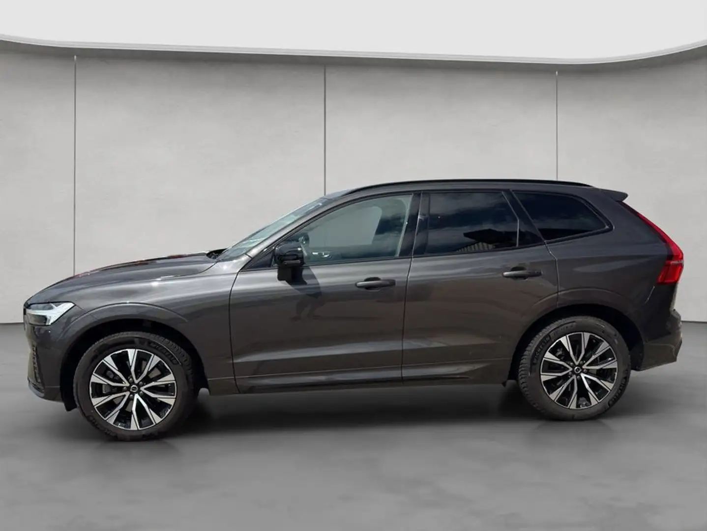 Volvo XC60 XC60 B4 AWD Plus-Dark Aut ACC BLIS Leder AHK Grau - 2