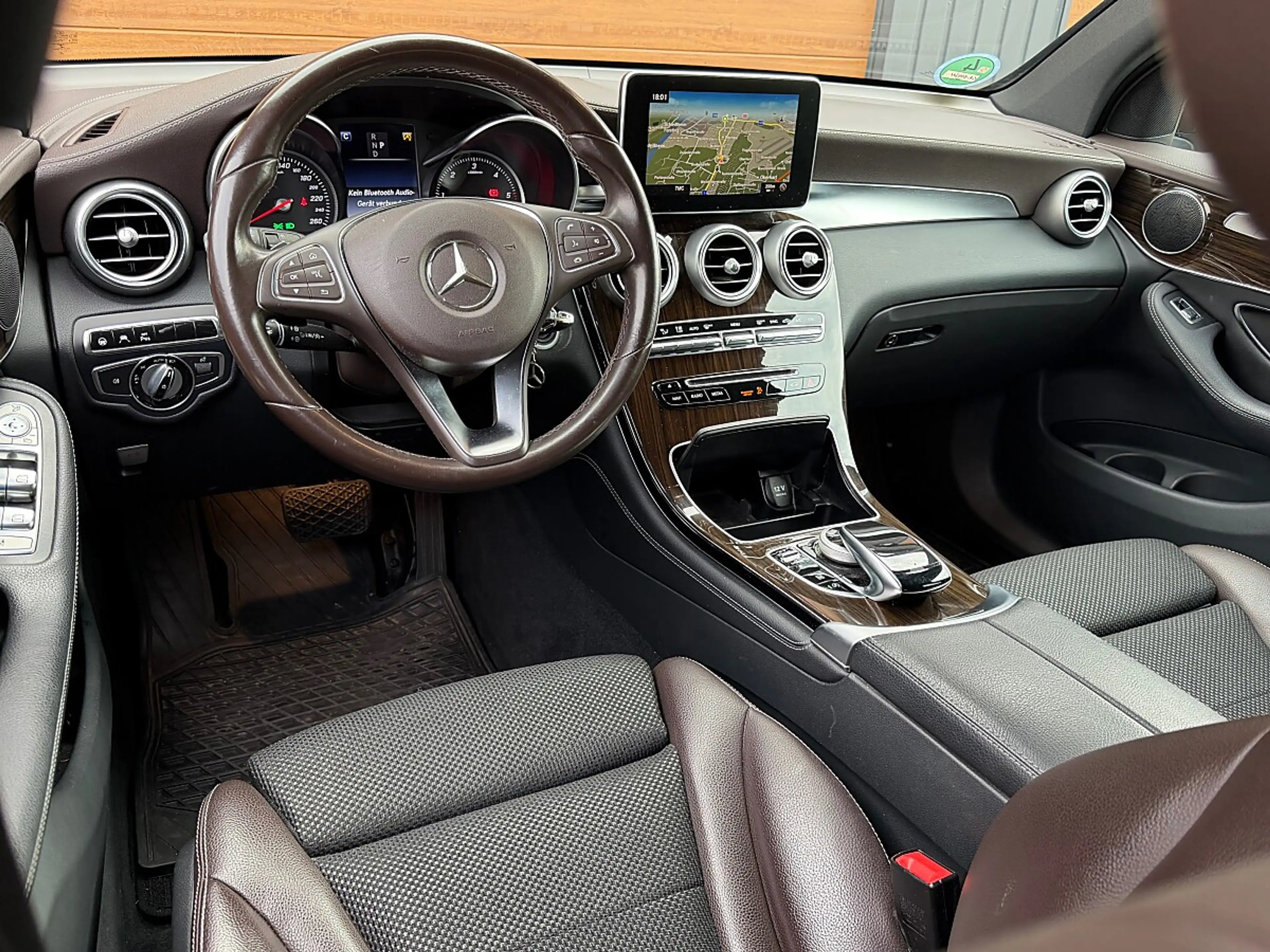 Mercedes-Benz GLC 250 d 4MATIC Aut. — photo 15