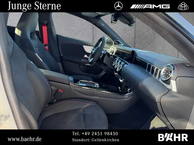 Mercedes-Benz CLA view 5