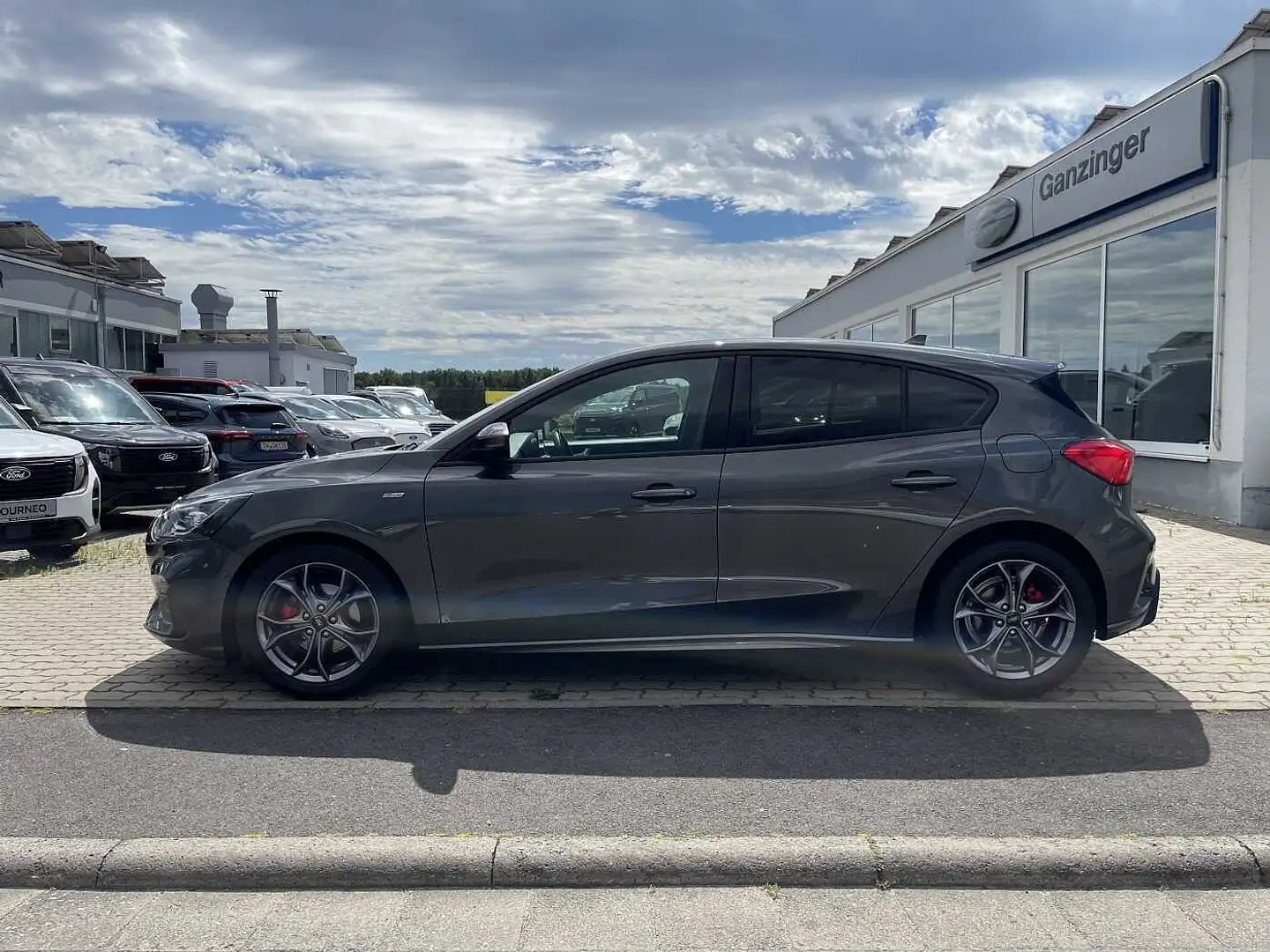 Ford Focus ST-LINE X, LED+NAVI+DAB+B&O+ACC+PDC+KAMERA+KEY-FRE Grau - 2
