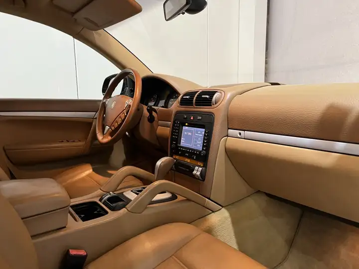 Porsche Cayenne 2006, foto 14