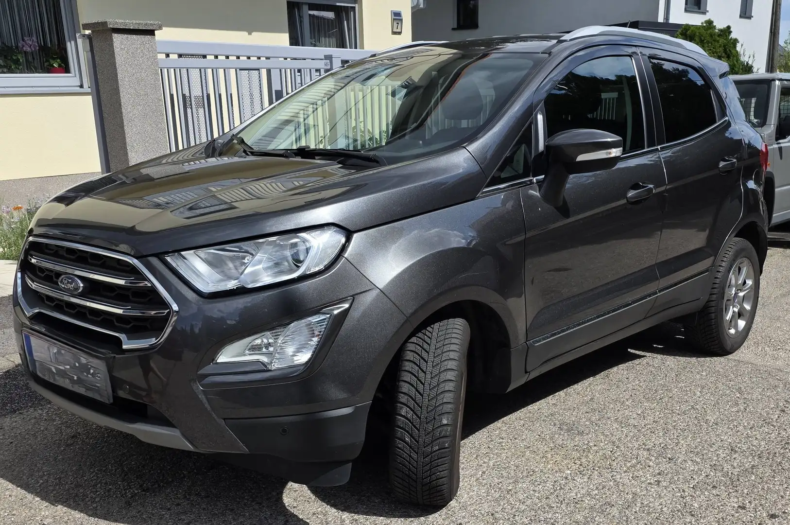 Ford EcoSport EcoSport 1,0 EcoBoost Titanium Aut. Titanium Grau - 1