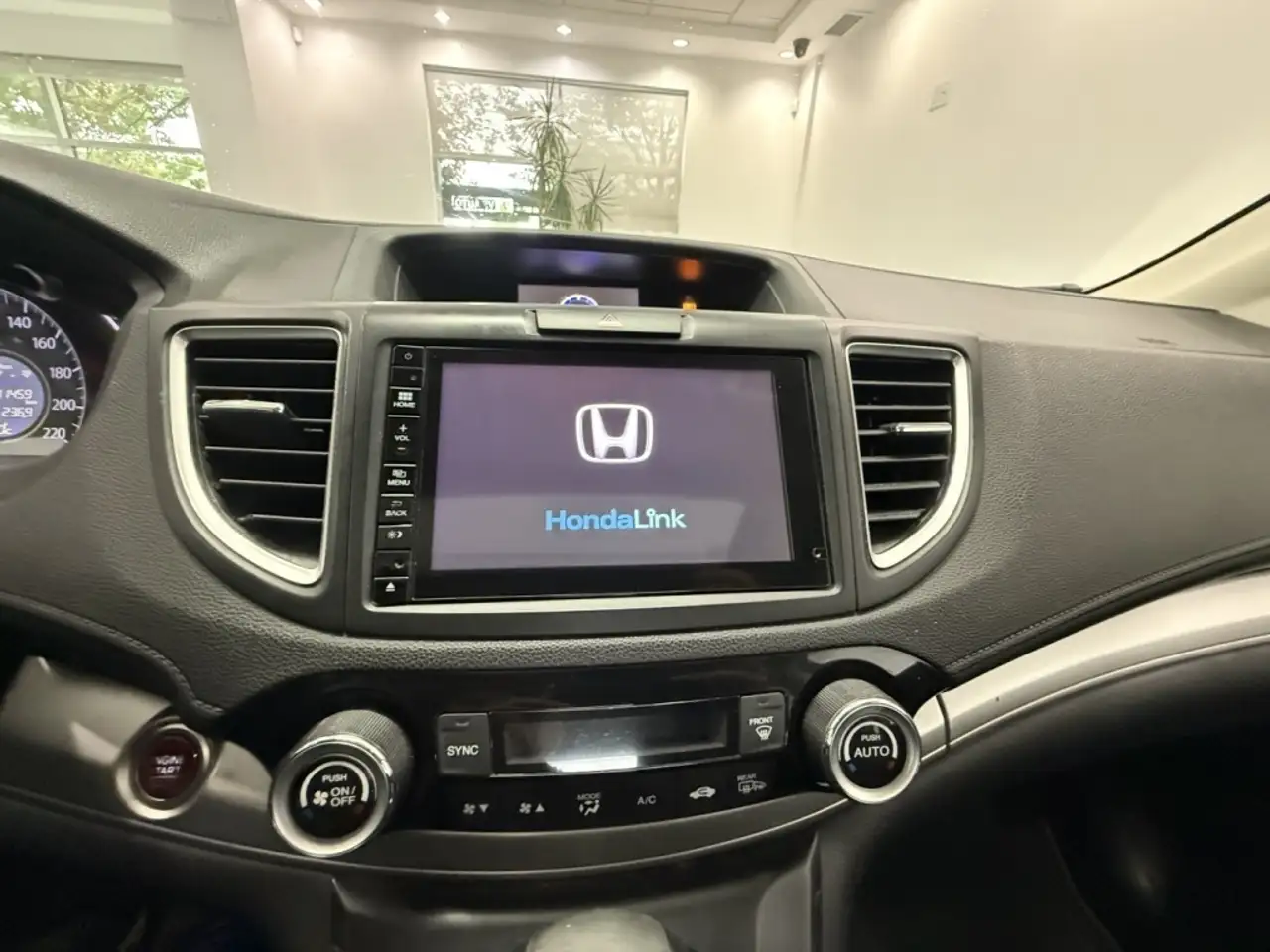 Honda CR-V photo Honda CR-V