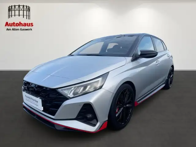 Hyundai i20 N Performance+TOT-WINKEL-WARNER+NAVI+DACHLACKIERUN