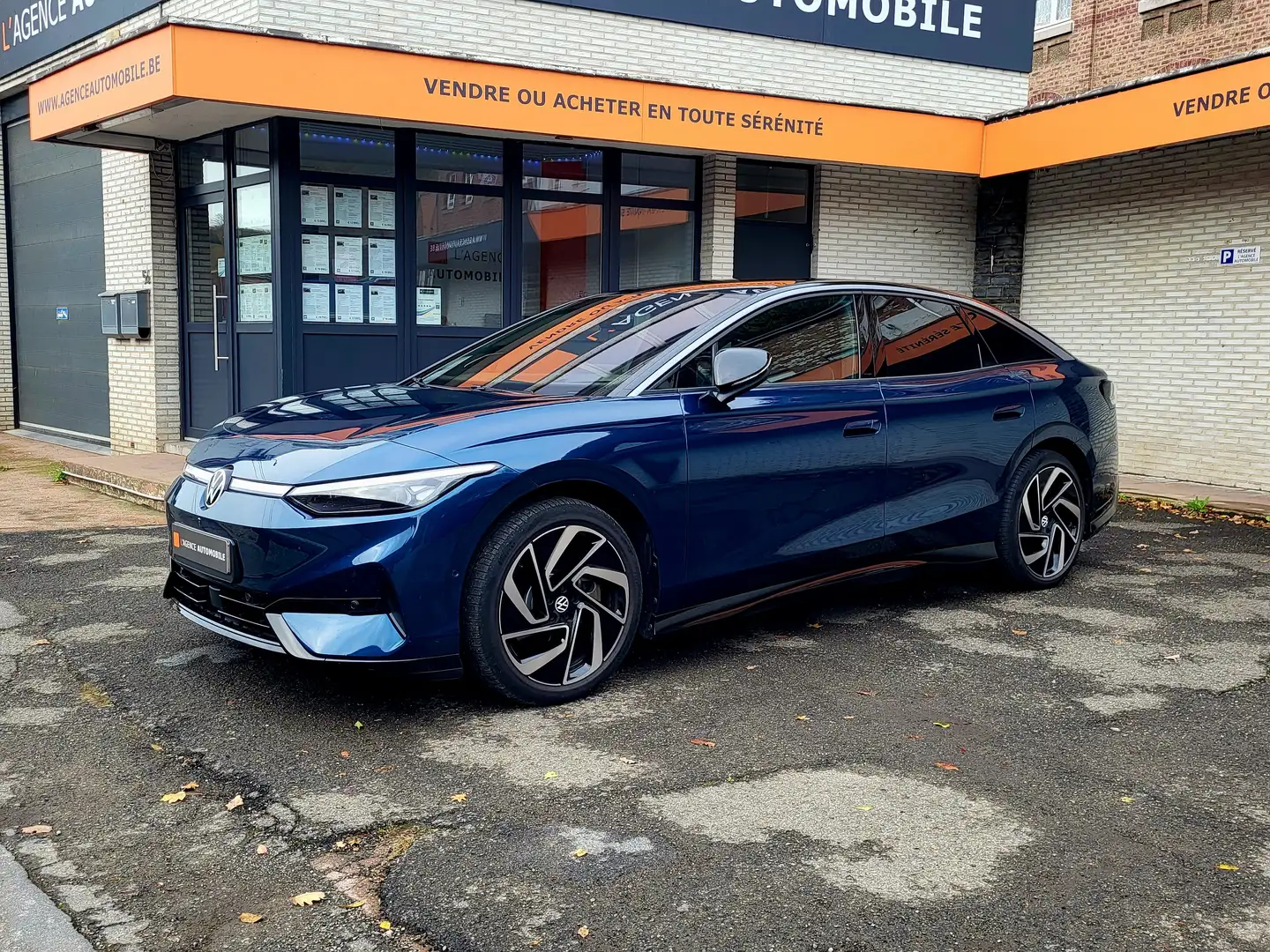 Volkswagen ID.7 77kWh Pro Bus Prem DCC H&K MASSAGE ATTACHE-REMORQU Blauw - 2