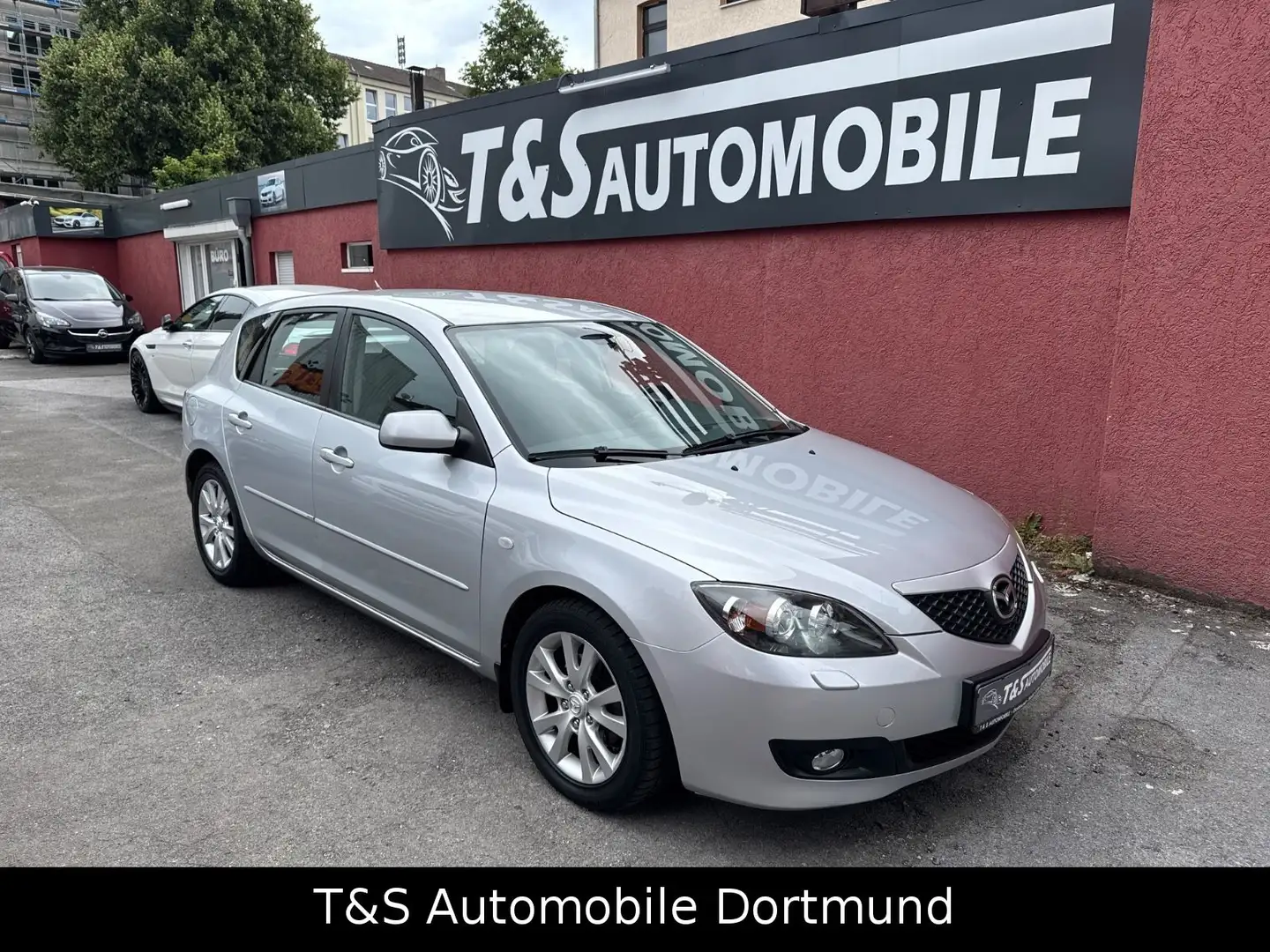 Mazda 3 Lim. 1.6 Sport Active - Xenon-Klimaaut.-SHZ - Silber - 1