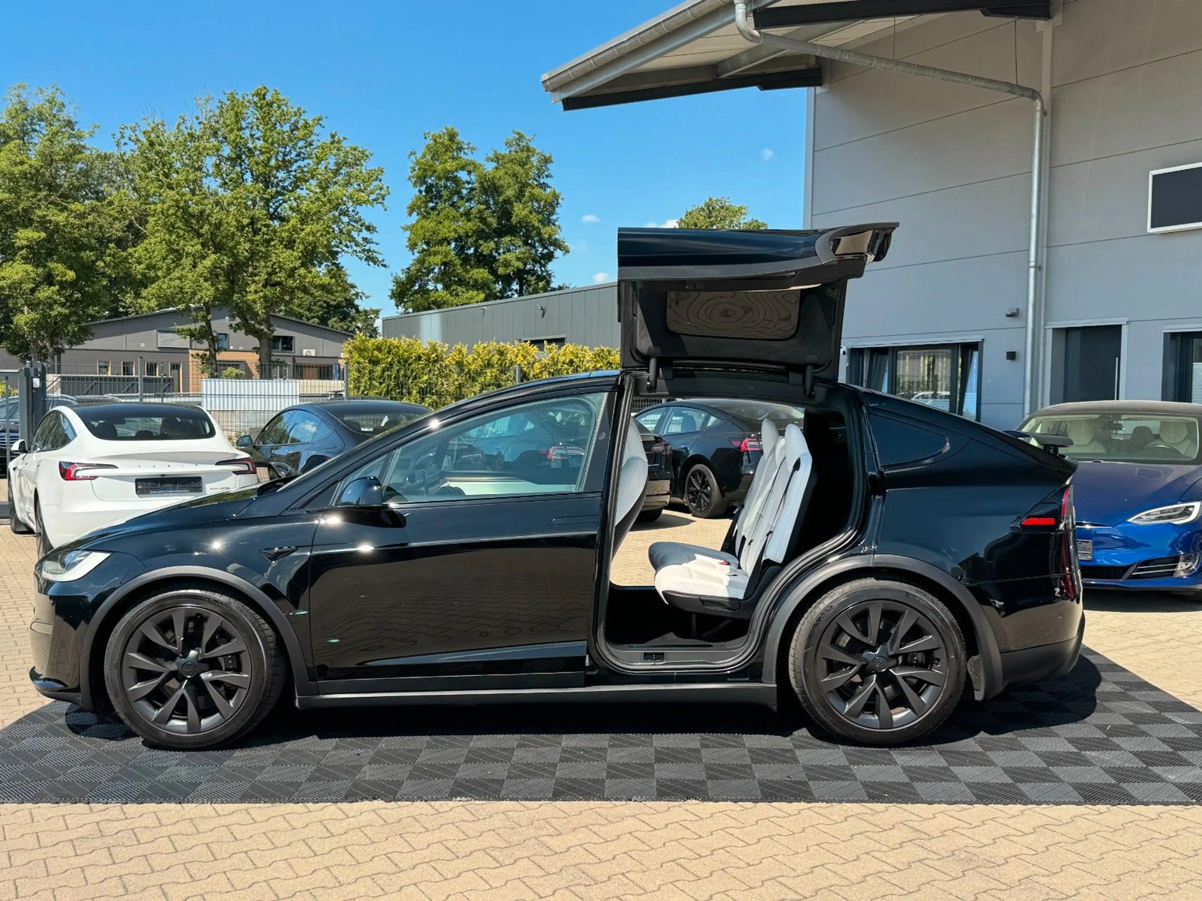 Tesla Model X MODEL X PALLADIUM |  FULL SELF DRIVE 4 | — photo 3