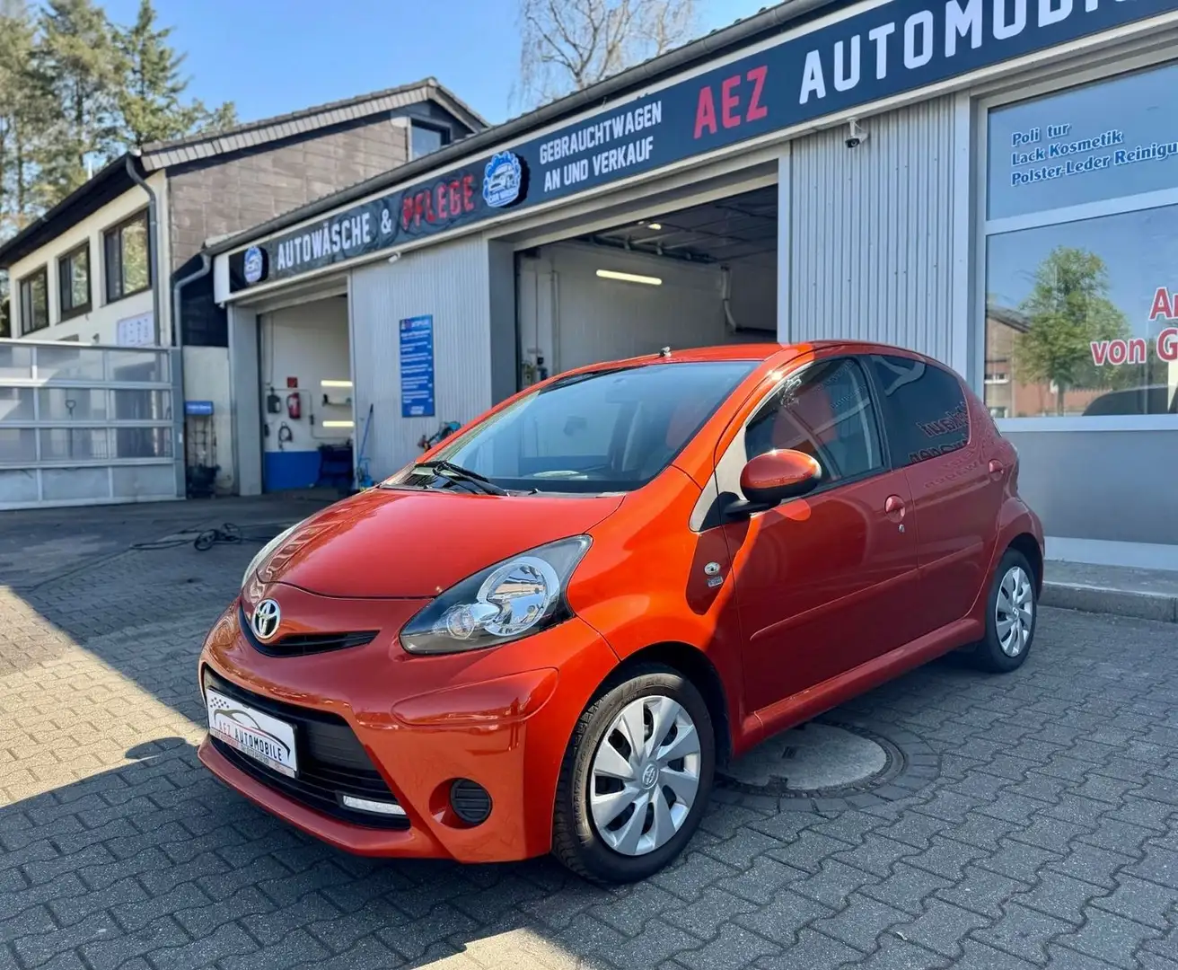 Toyota Aygo AYGO Connect*Neue TÜV* Portocaliu - 1