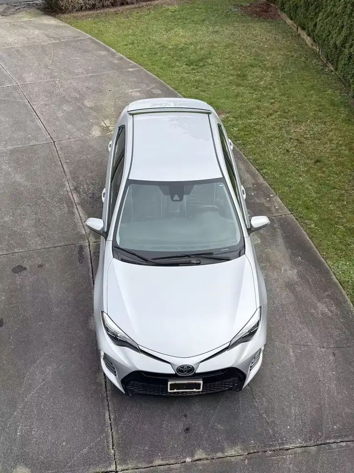 Toyota Corolla снимка Toyota Corolla
