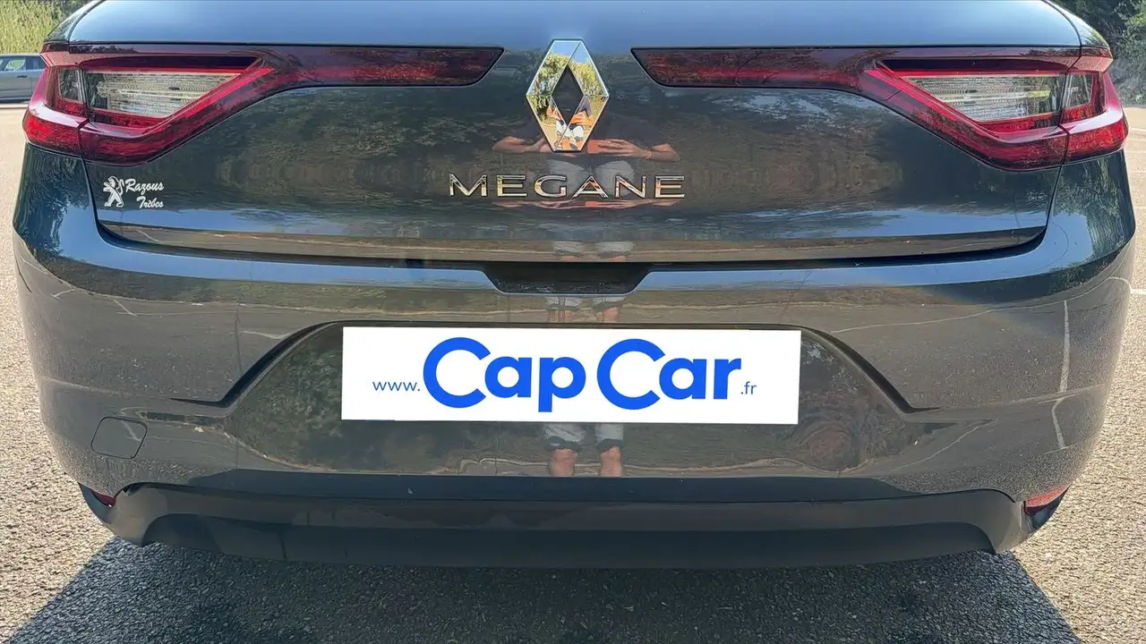 Renault Megane Berline — photo 21