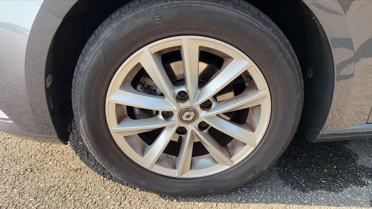 Renault Megane Berline — photo 18