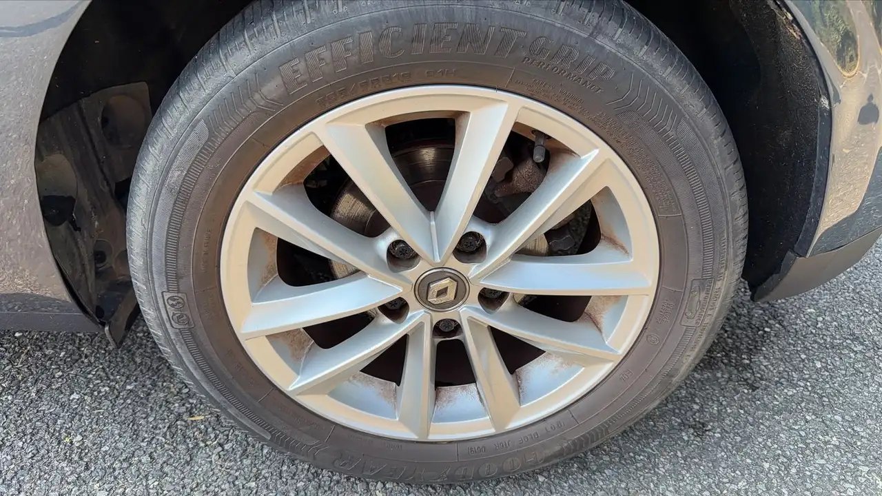 Renault Megane Berline — photo 19