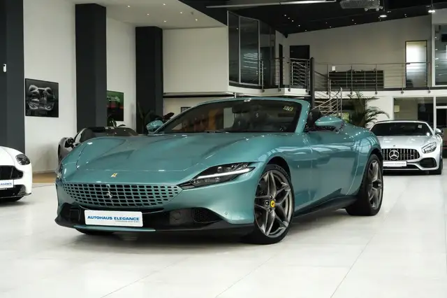 Ferrari Roma Spider*MATRIX LED*DAYTONA SITZE*JBL*1 HAND*