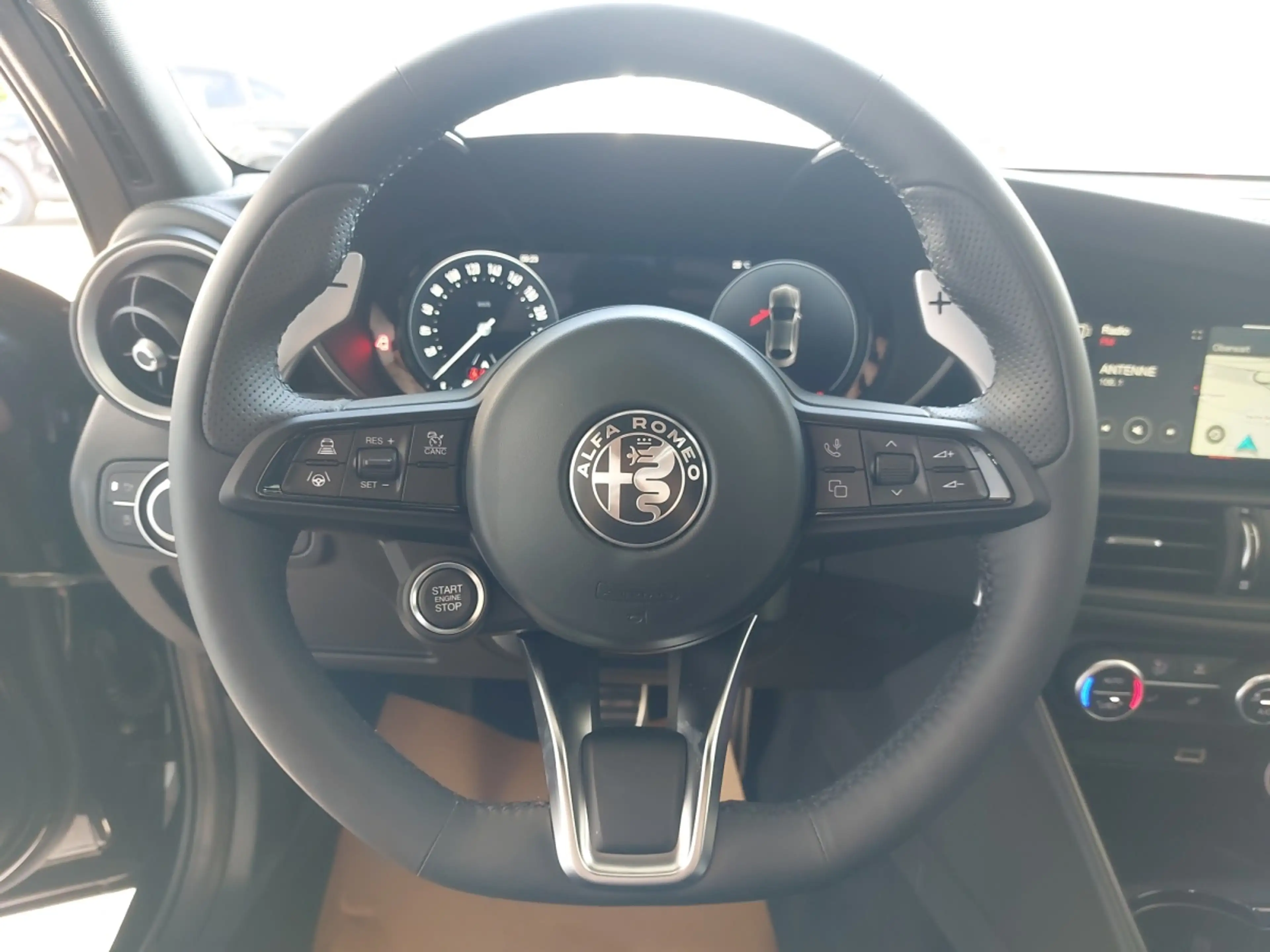 Alfa Romeo Giulia Veloce 2.2 Jtdm 210PS Aut Awd — photo 13