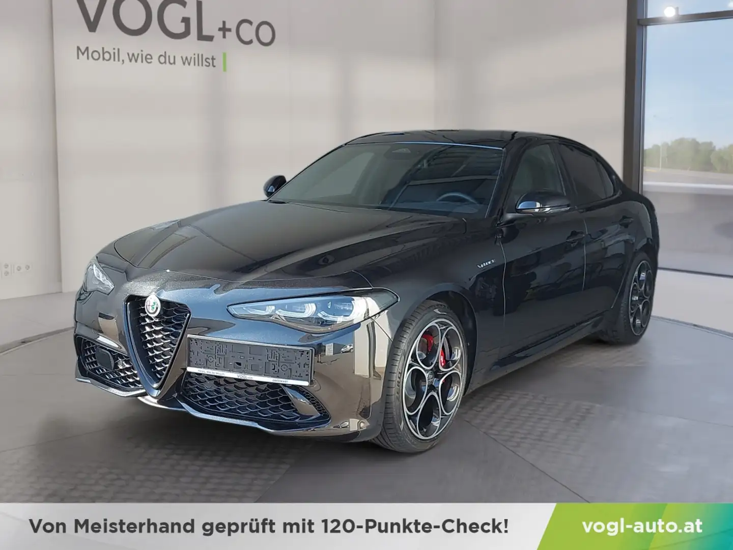 Alfa Romeo Giulia Veloce 2.2 Jtdm 210PS Aut Awd Schwarz - 1