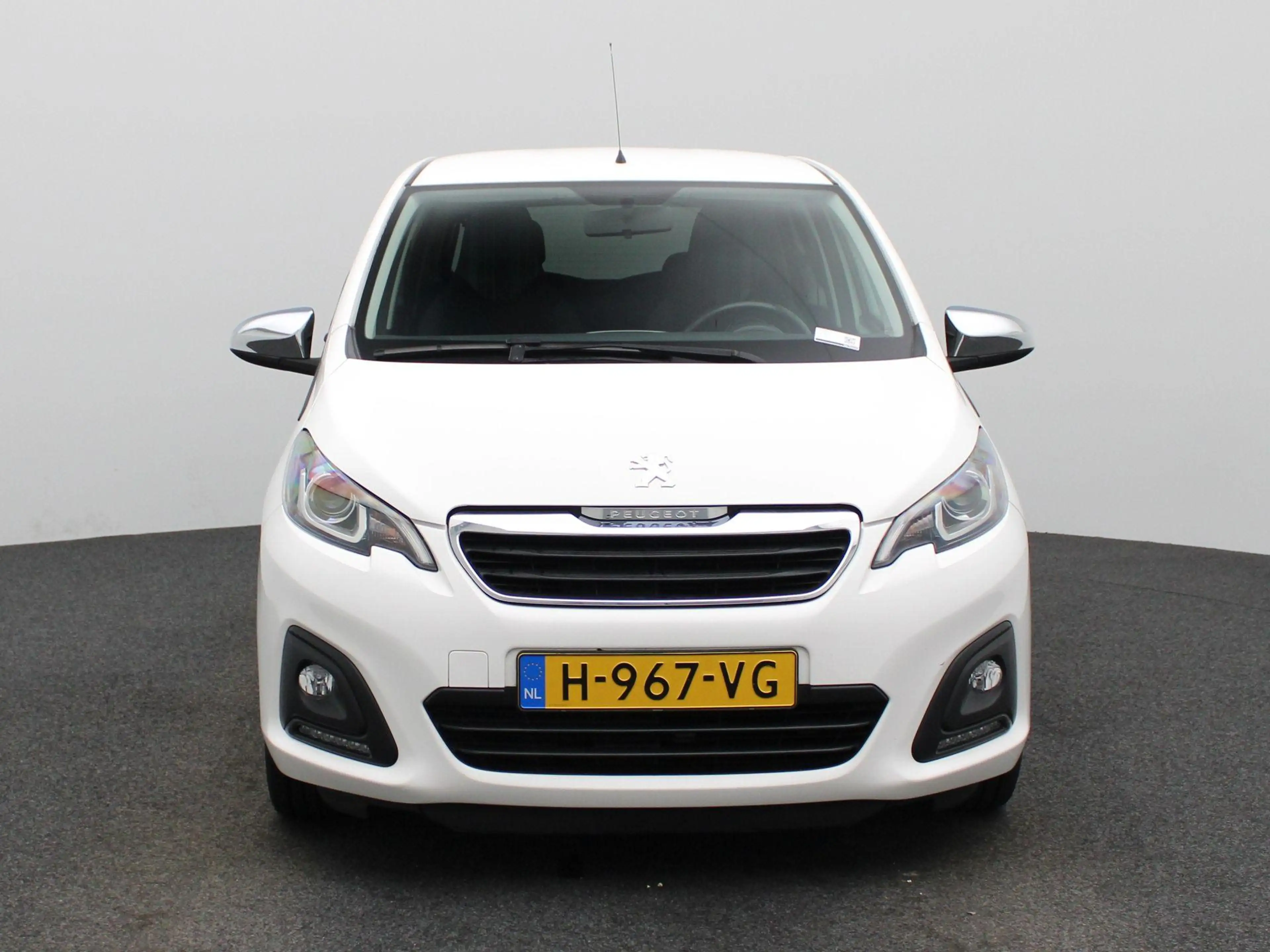 Peugeot 108 1.0 e-VTi Active | Airco | Bluetooth | Bi-xenon | — photo 3