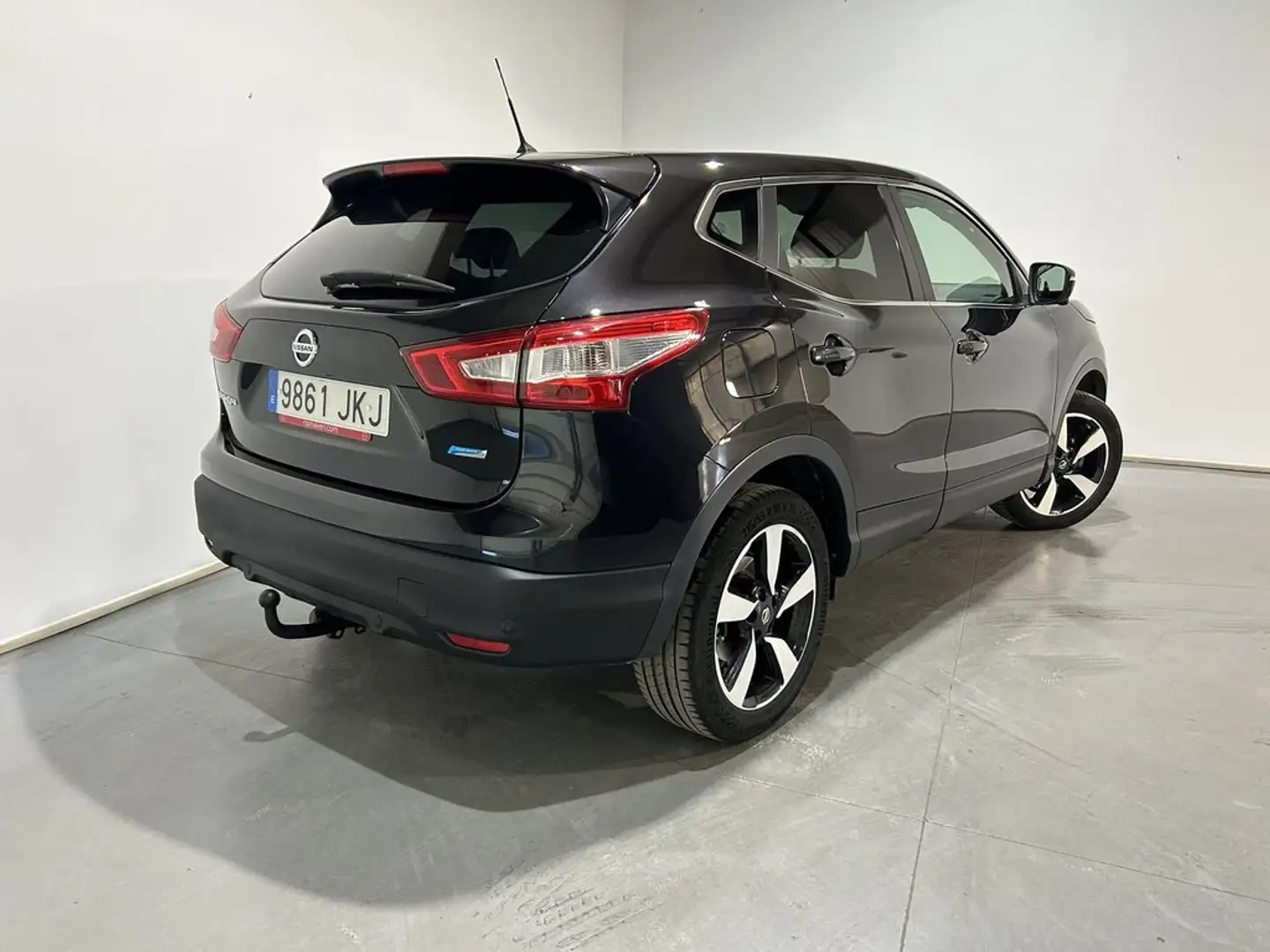 Nissan Qashqai 1.5dCi 360 4x2 Negro - 2