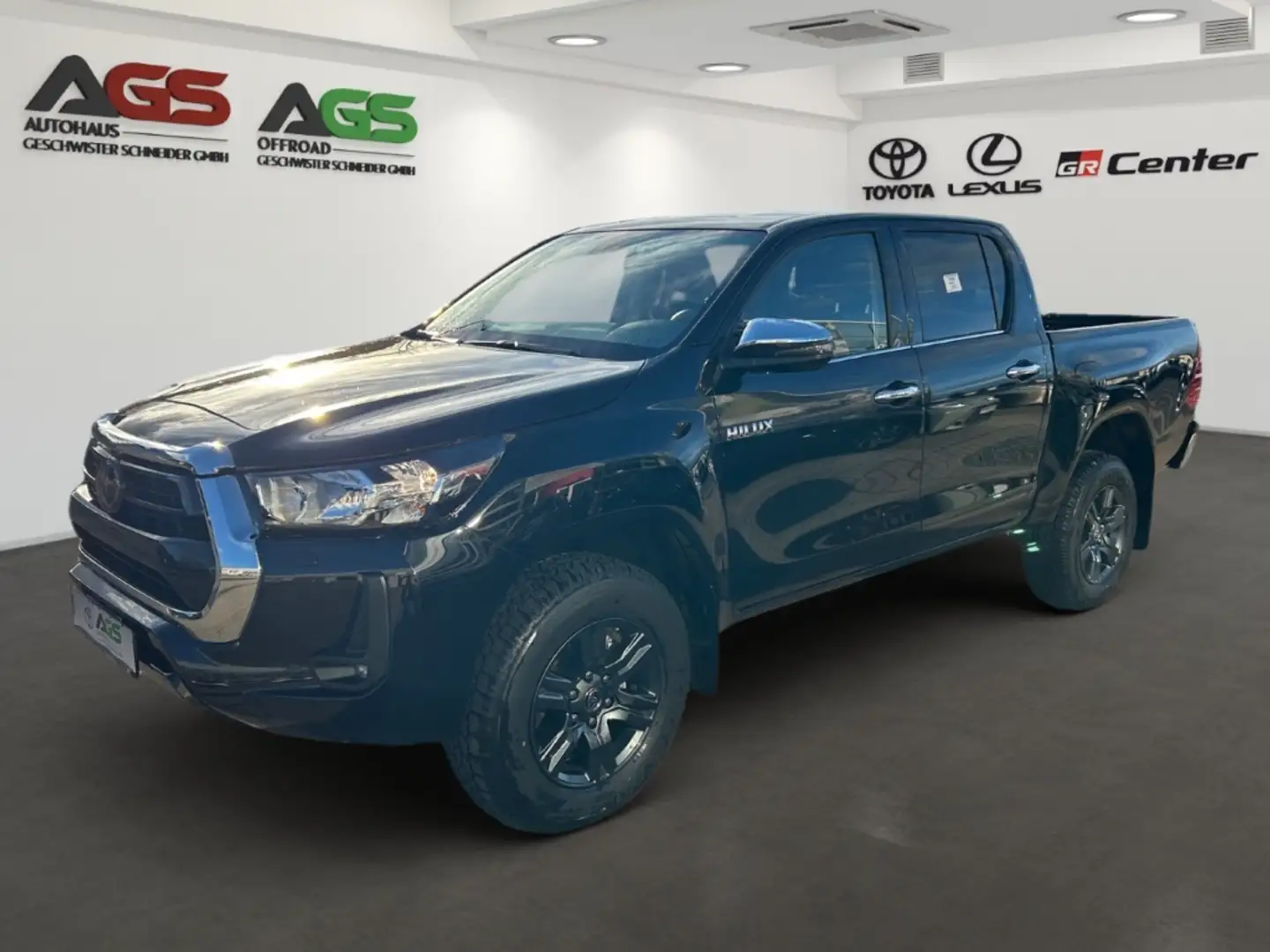 Toyota Hilux Double Cab Comfort 4x4 2.8 D-4D EU6d Schwarz - 1