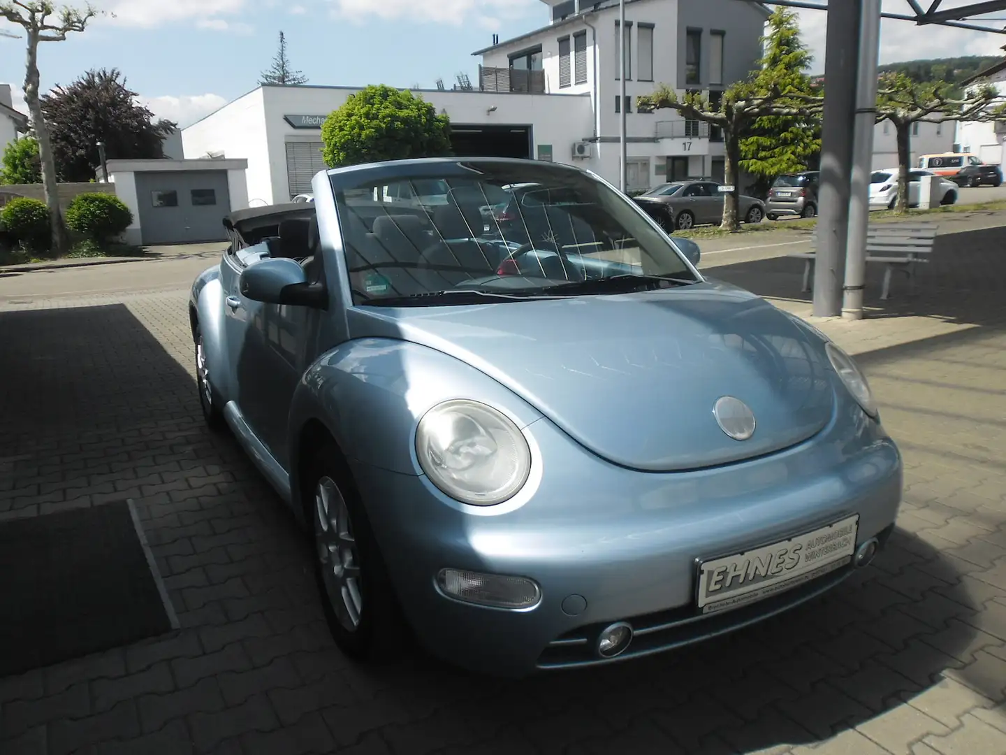 Volkswagen New Beetle 1.4 Blau - 2