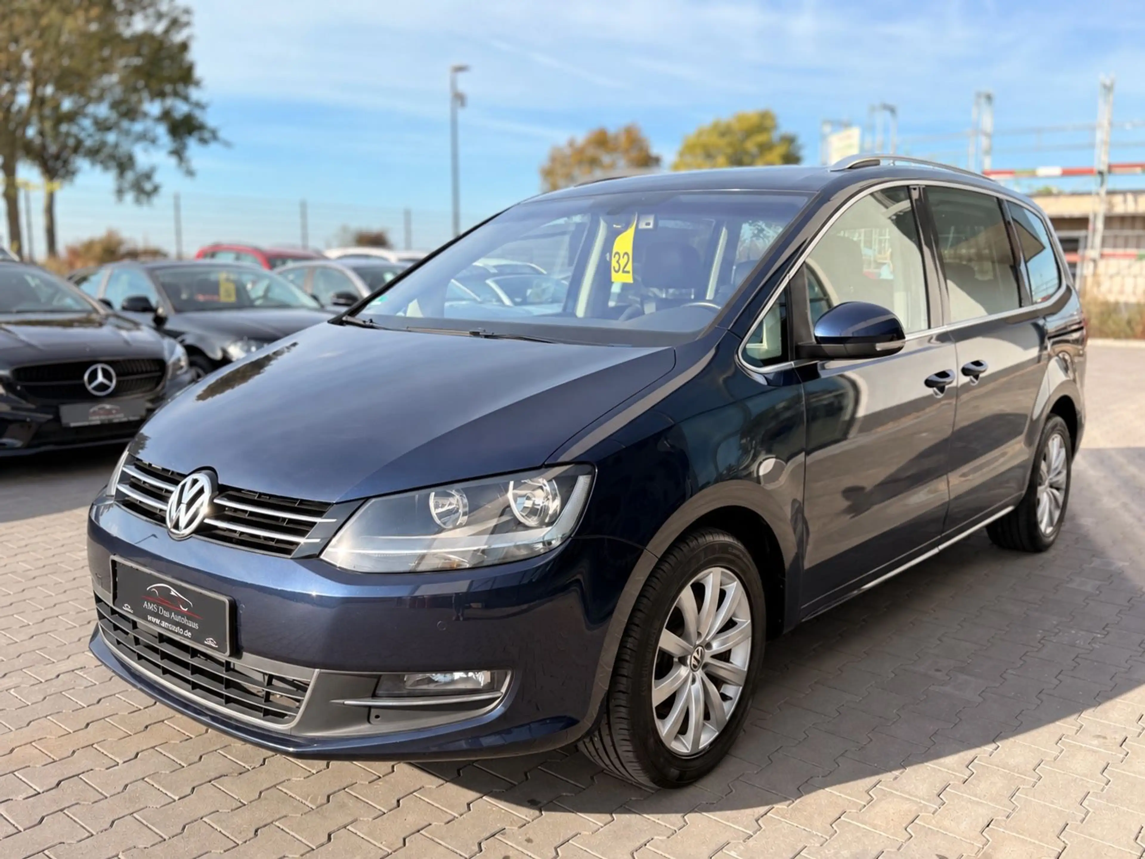 Volkswagen Sharan Highline 2.0 TDI DSG Navi Pano. 7 Sitzer