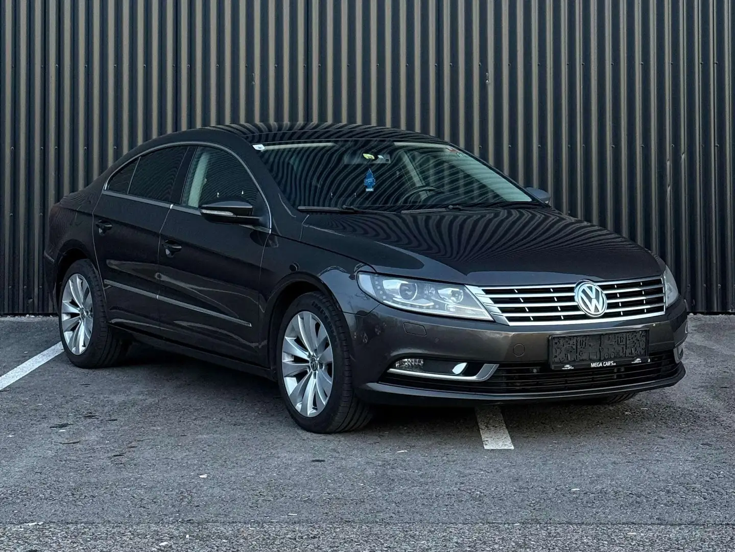 Volkswagen Passat CC 1,8 TSI Braun - 1