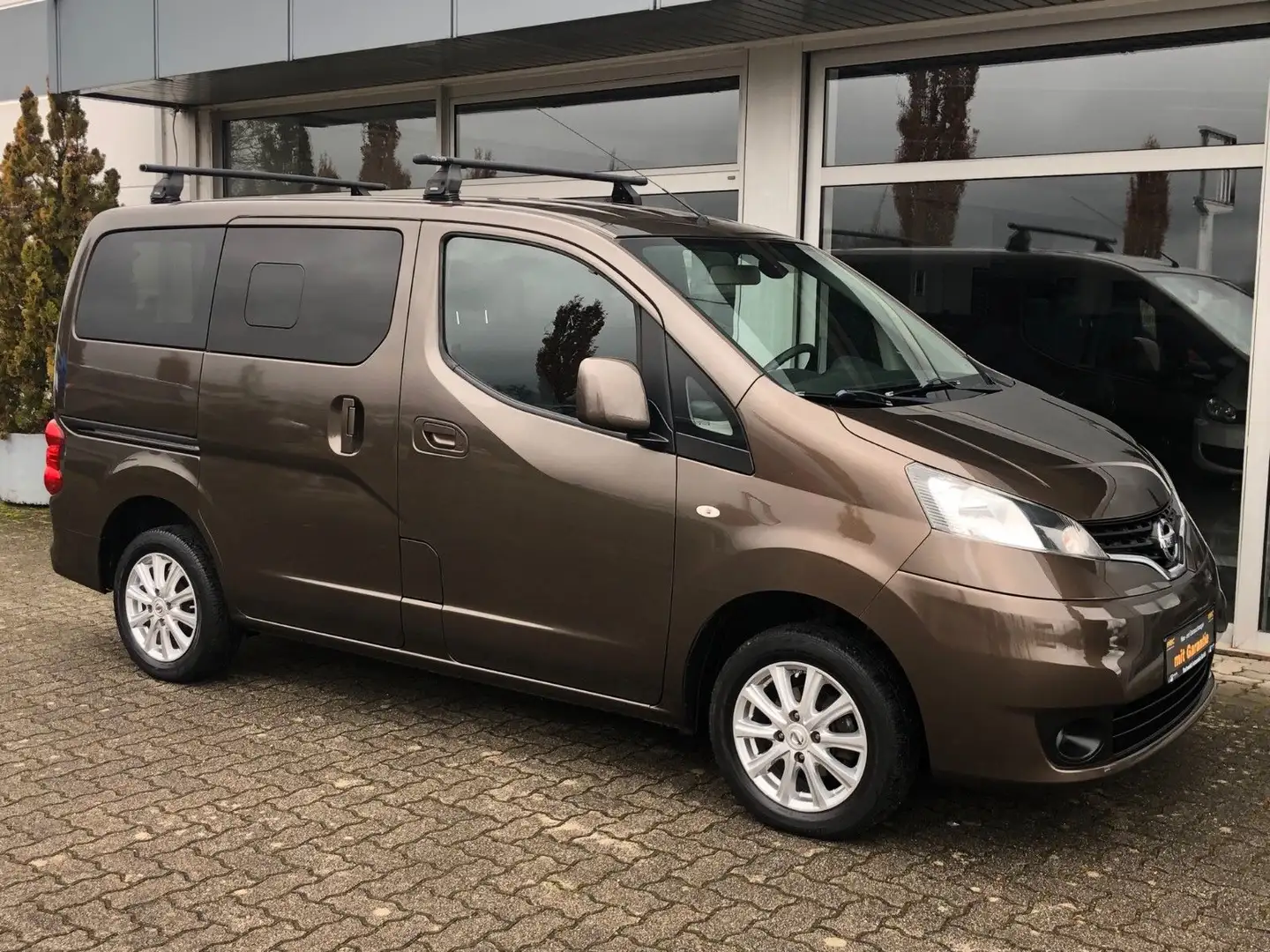 Nissan NV200 1.5 dCi Evalia Tekna Euro 6 Braun - 1